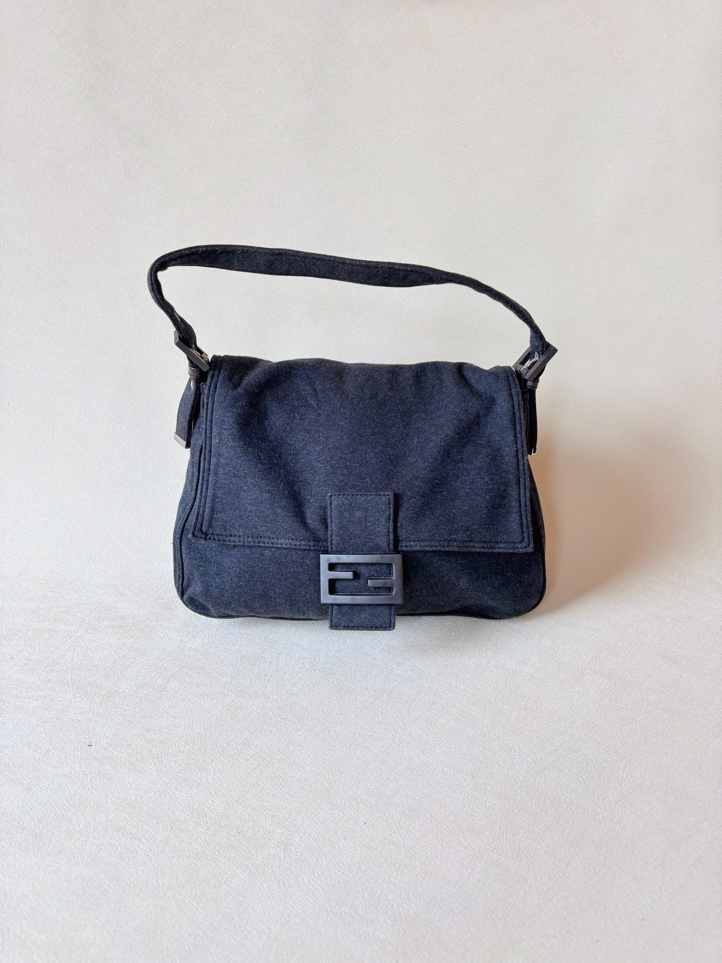 FENDI Sac Mamma Baguette