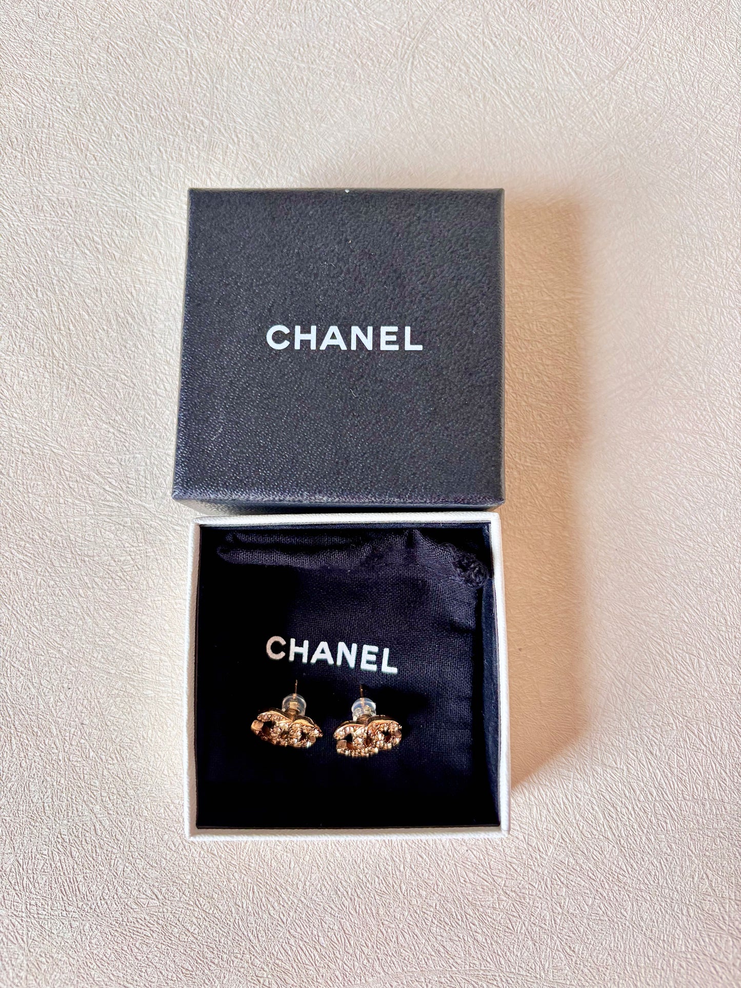 CHANEL Boucles d'oreilles