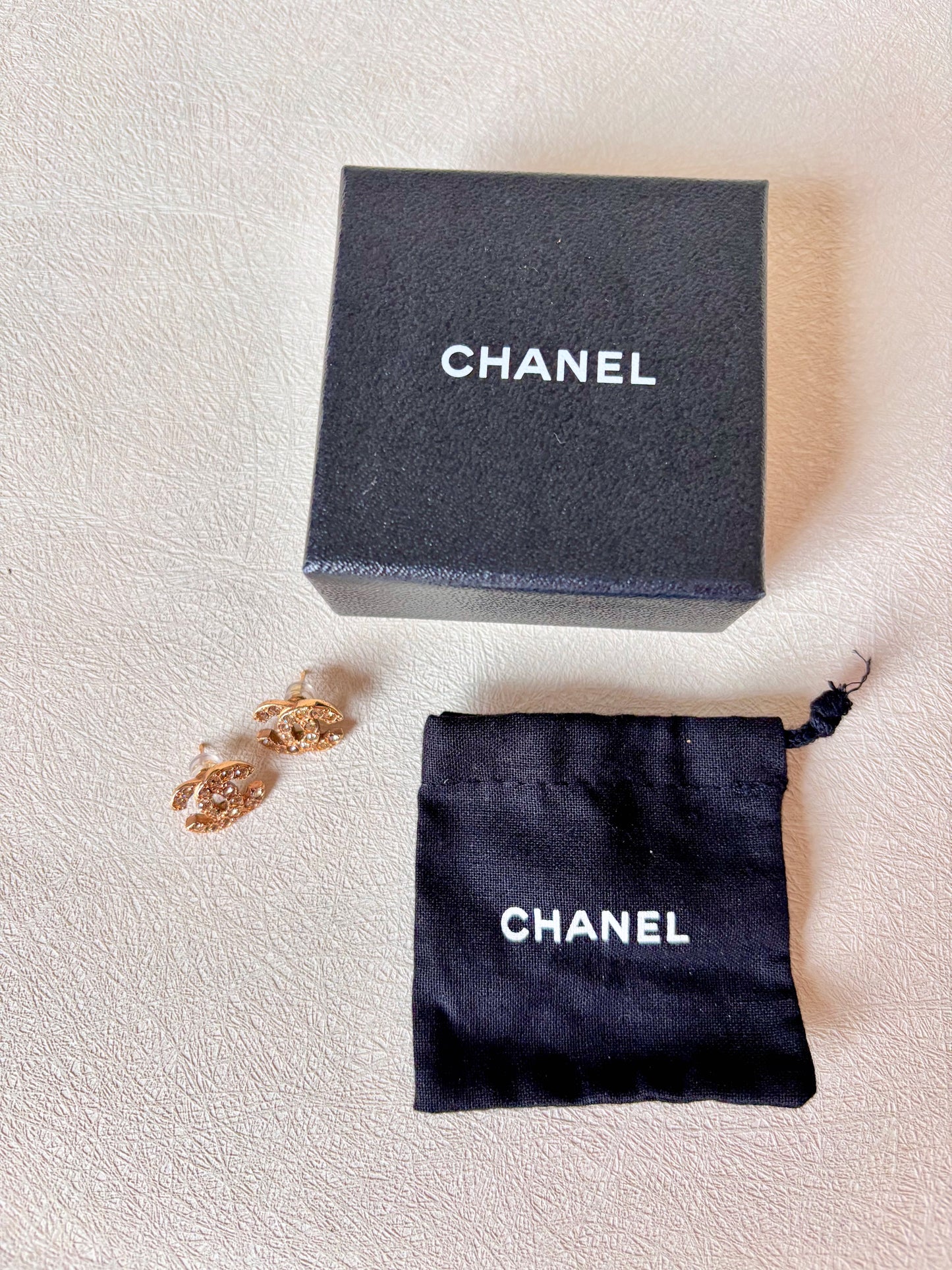 CHANEL Boucles d'oreilles