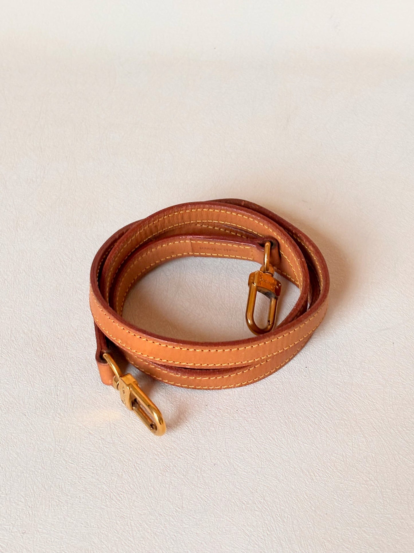 LOUIS VUITTON Bandoulière