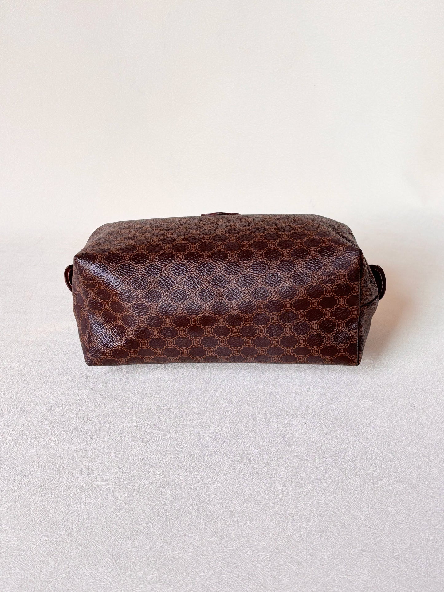 CÉLINE Pochette Triomphe