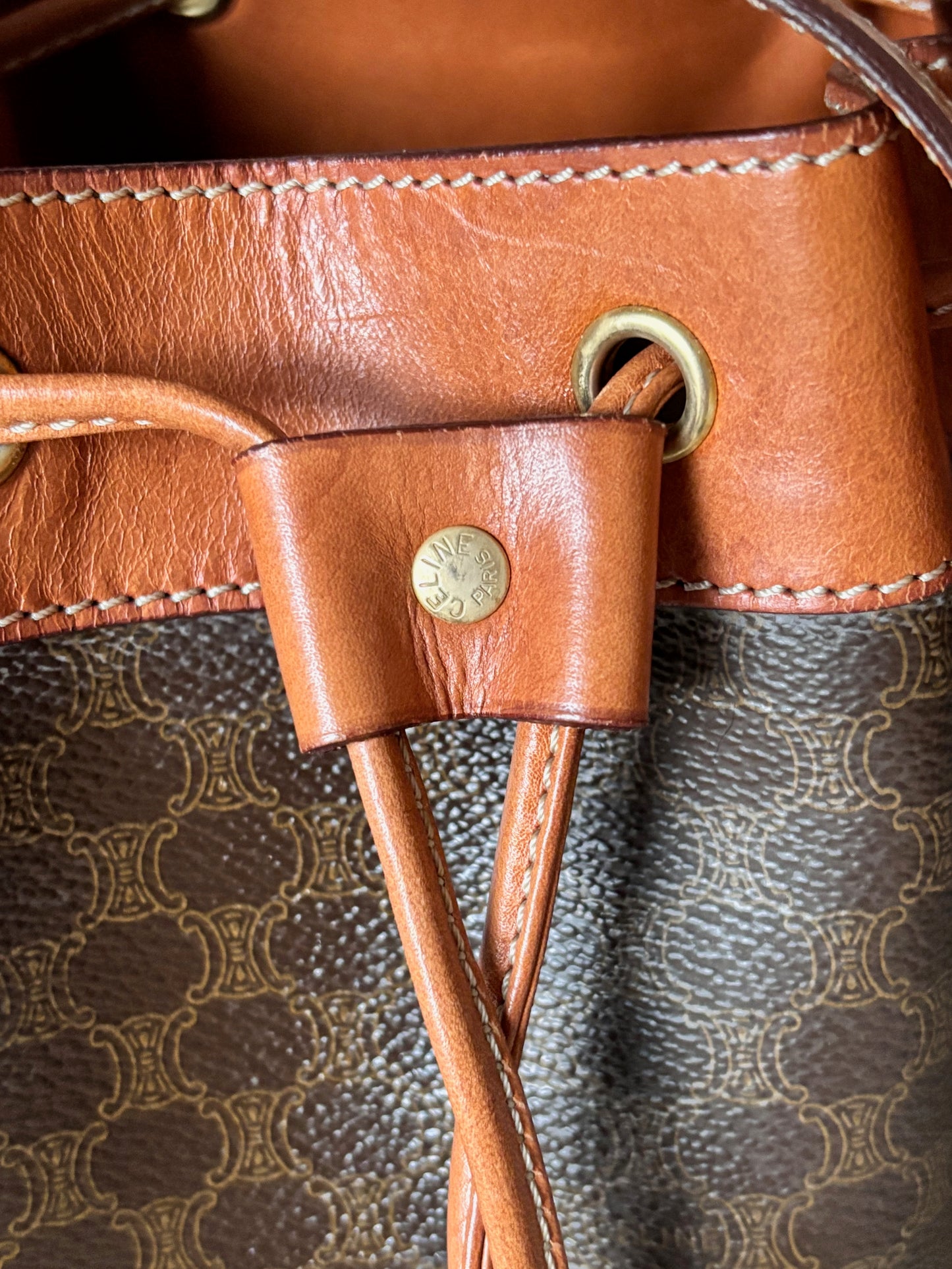 CÉLINE Sac Seau Triomphe