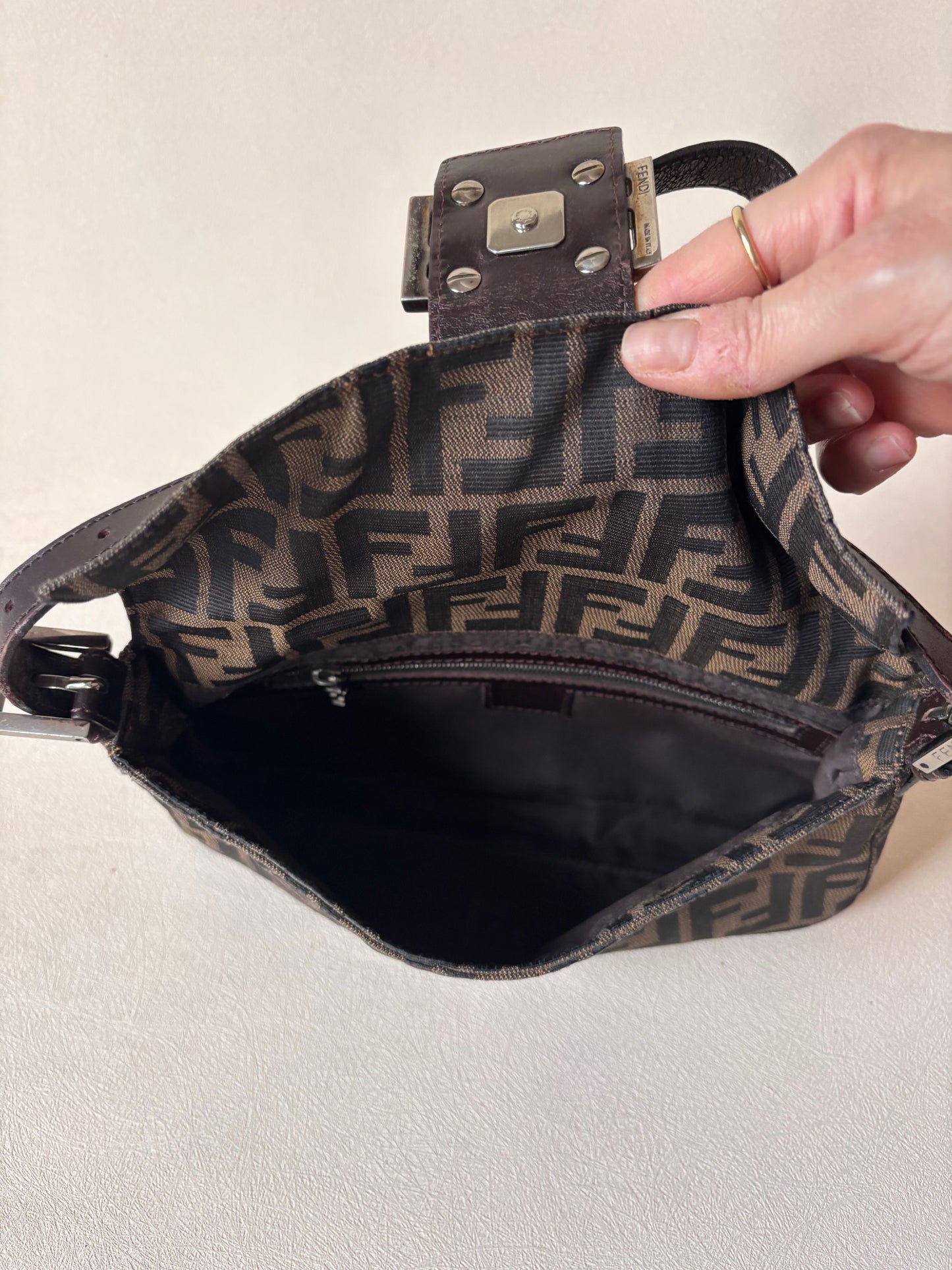 FENDI Sac Baguette