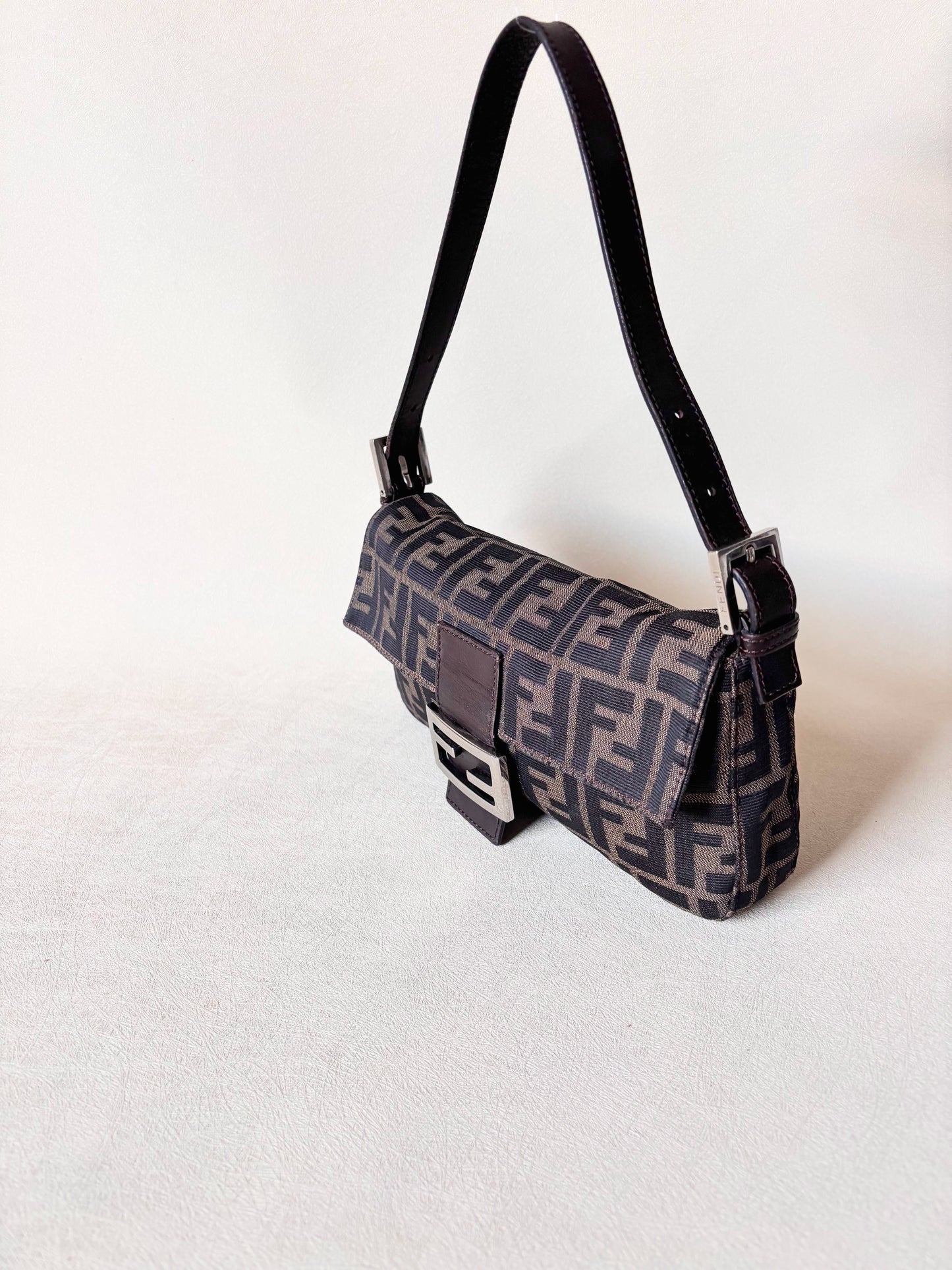 FENDI Sac Baguette
