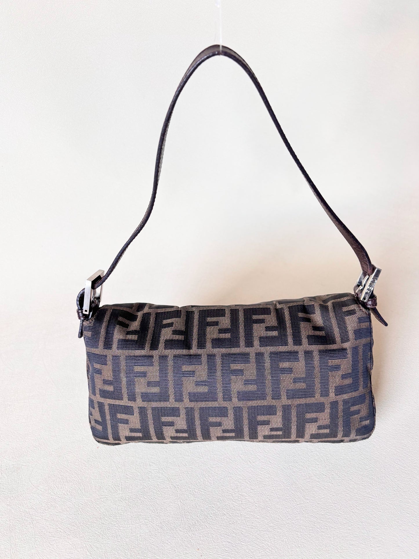 FENDI Sac Baguette