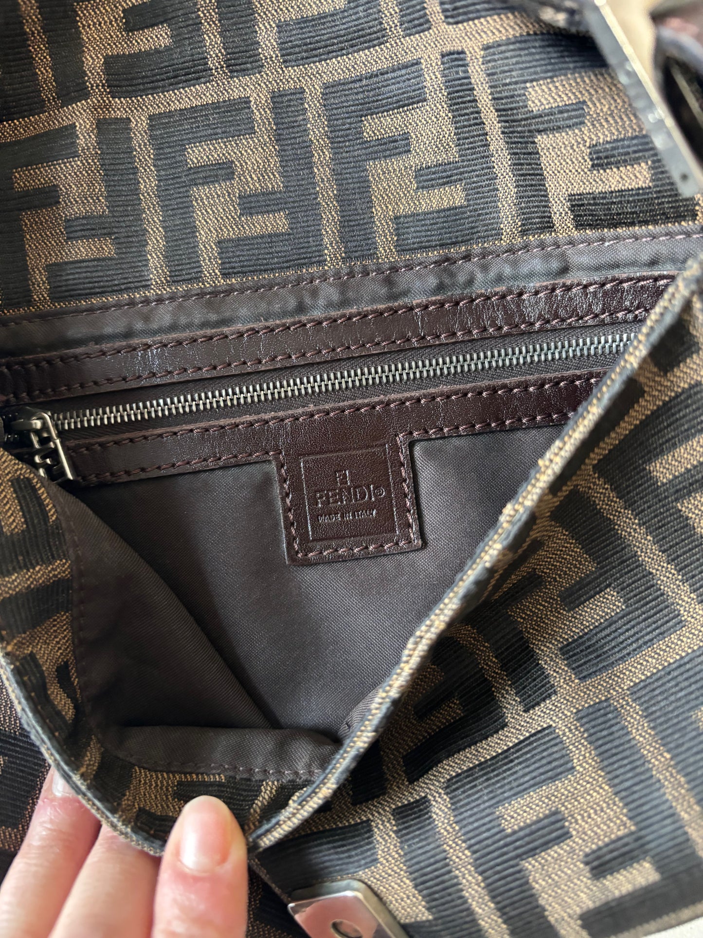 FENDI Sac Baguette