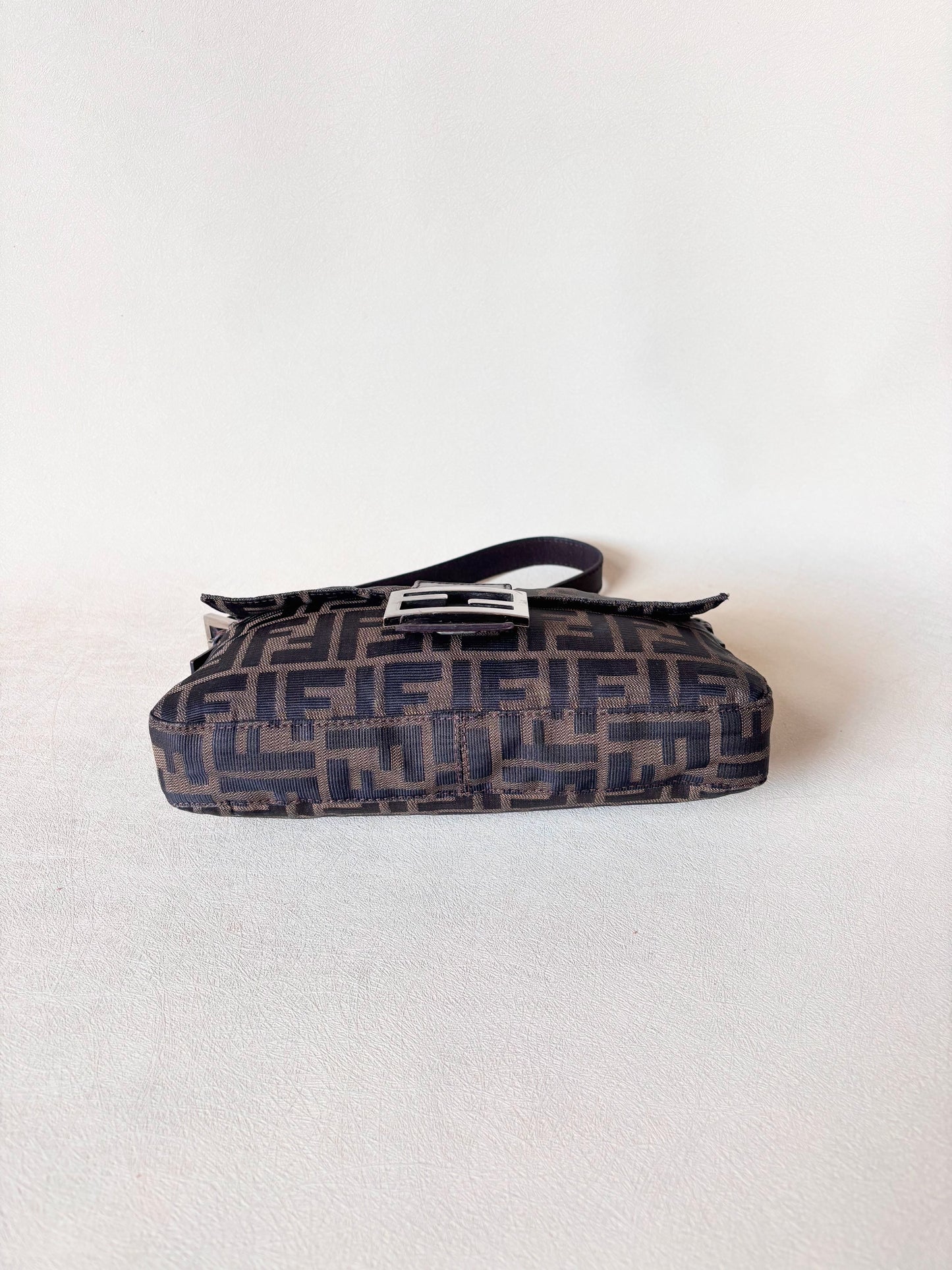 FENDI Sac Baguette