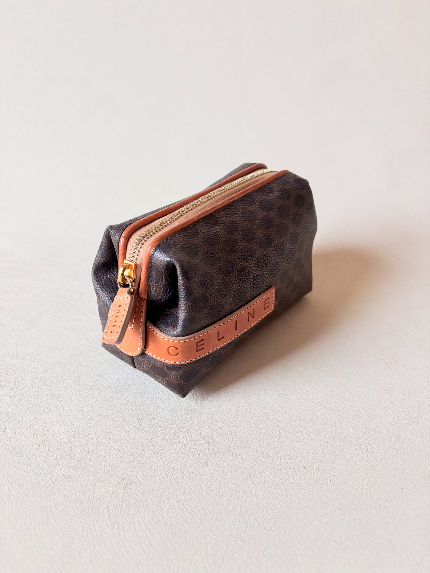 CÉLINE Pochette Triomphe