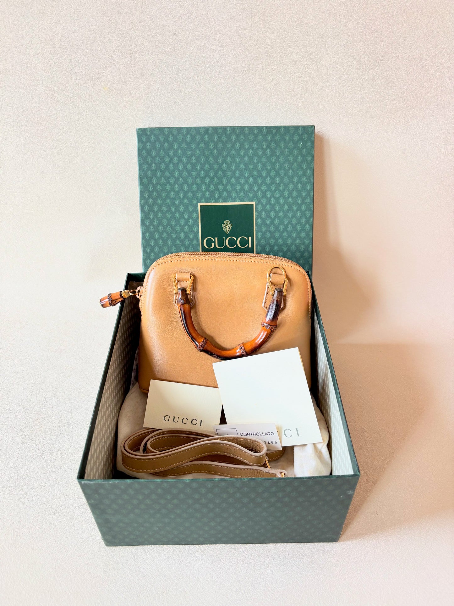 GUCCI Sac Mini Diana