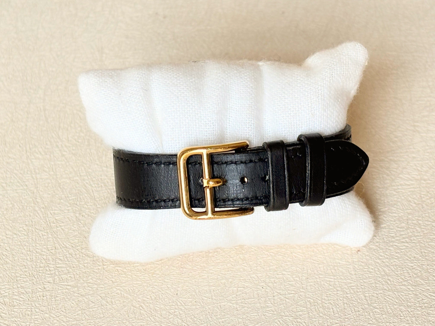 HERMÈS Montre Médor
