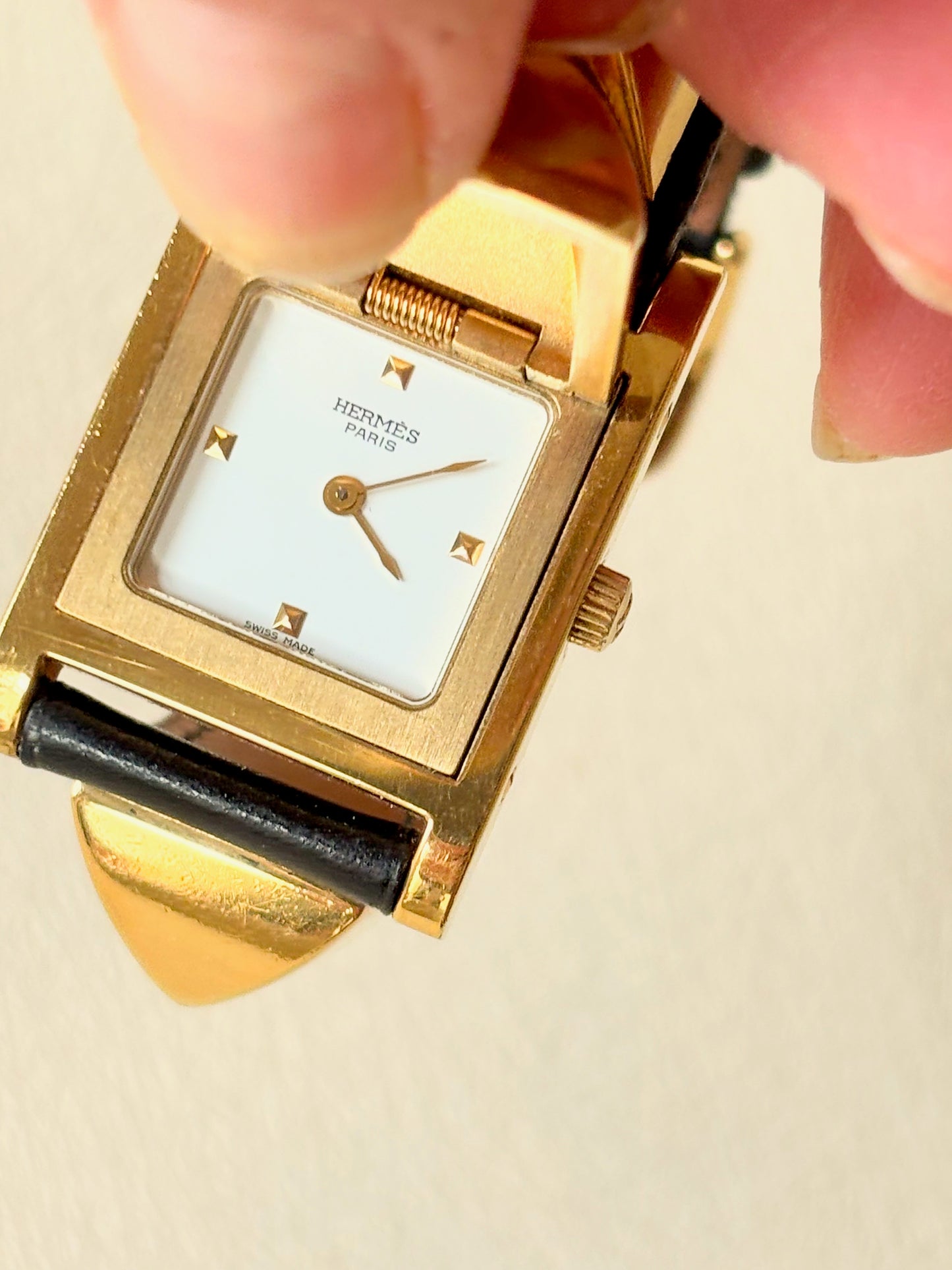 HERMÈS Montre Médor