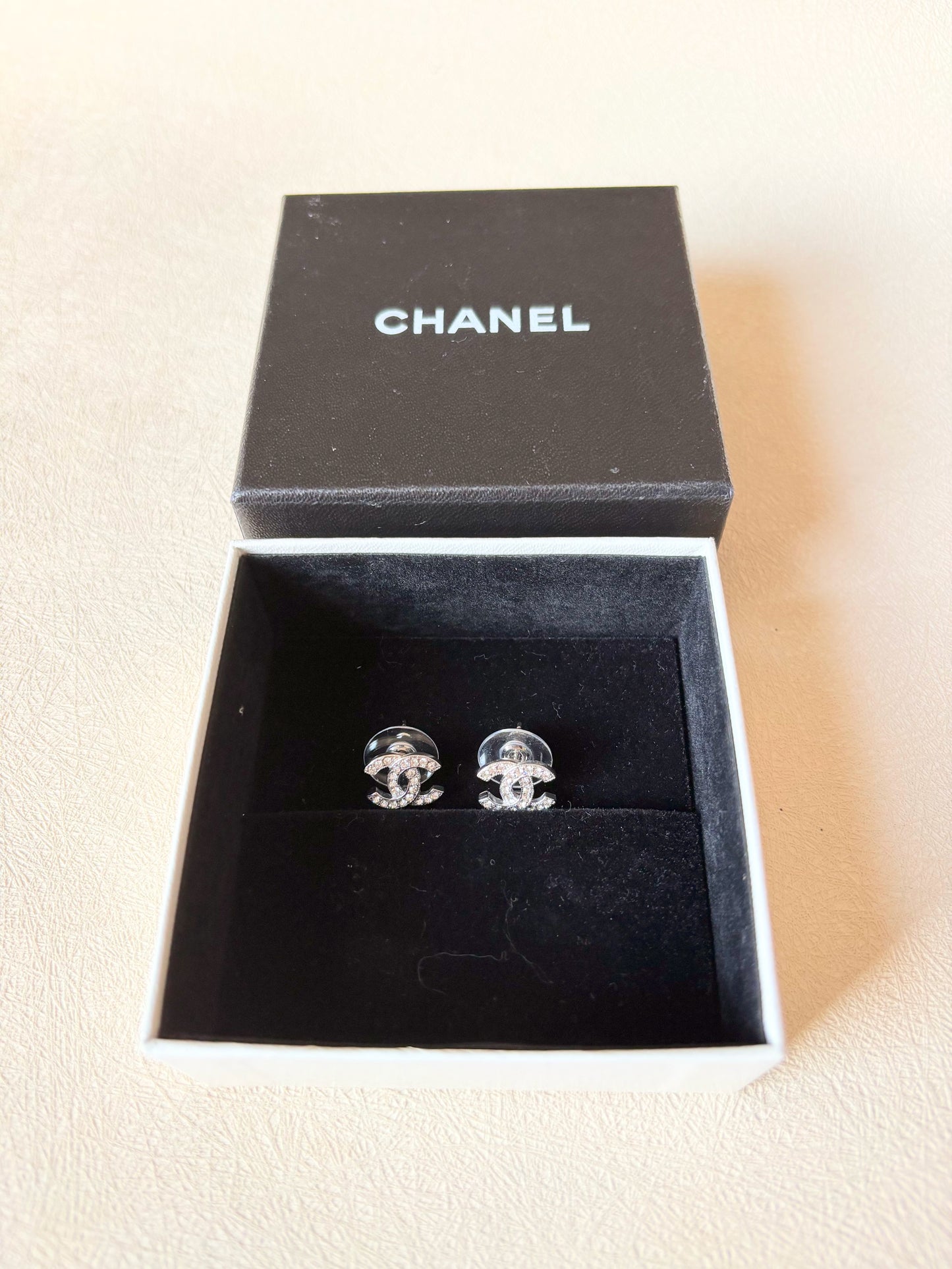 CHANEL Boucles d'oreilles