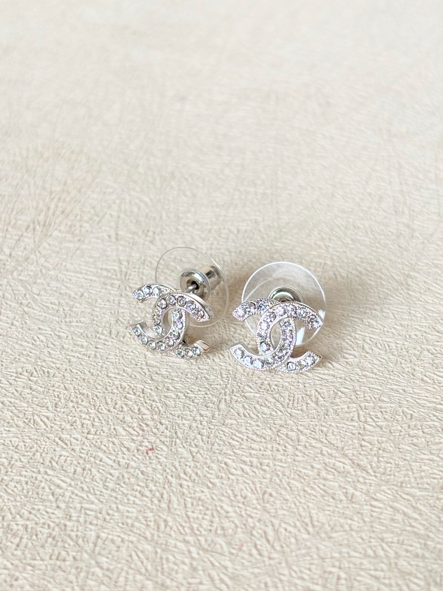 CHANEL Boucles d'oreilles