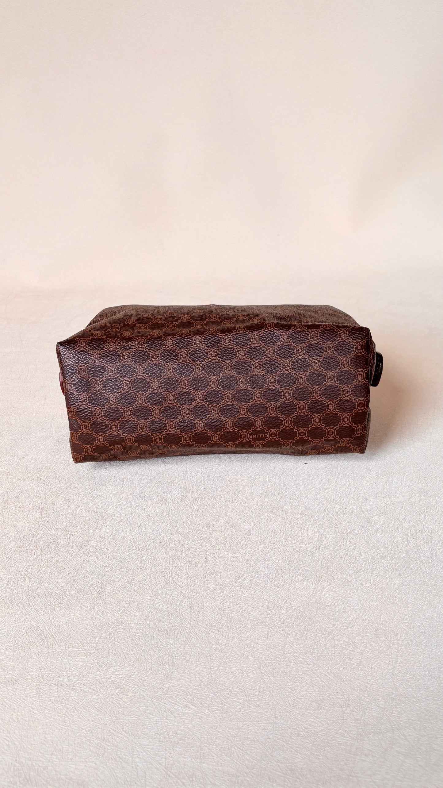 CÉLINE Pochette Triomphe