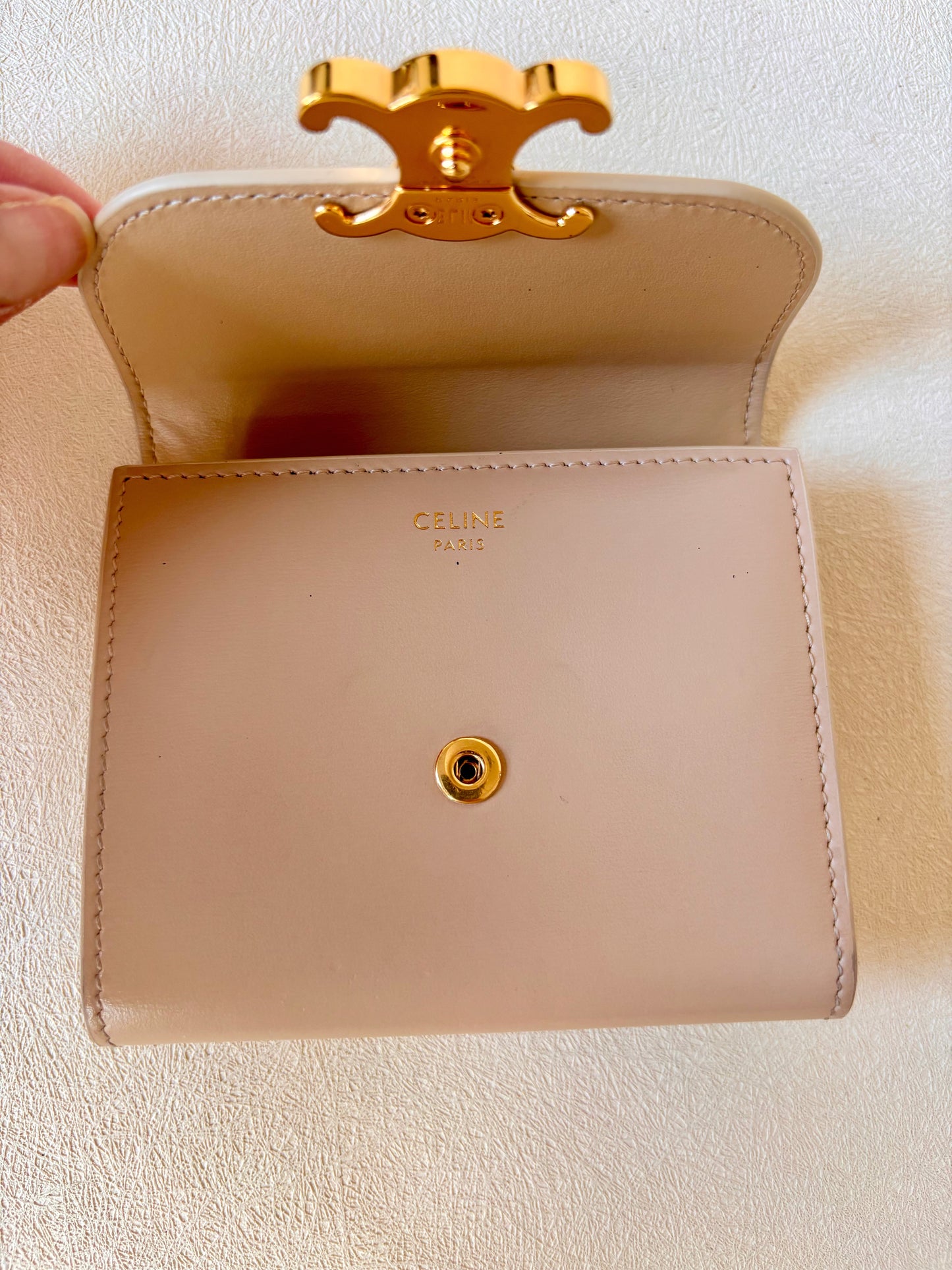 CÉLINE Portefeuille Triomphe