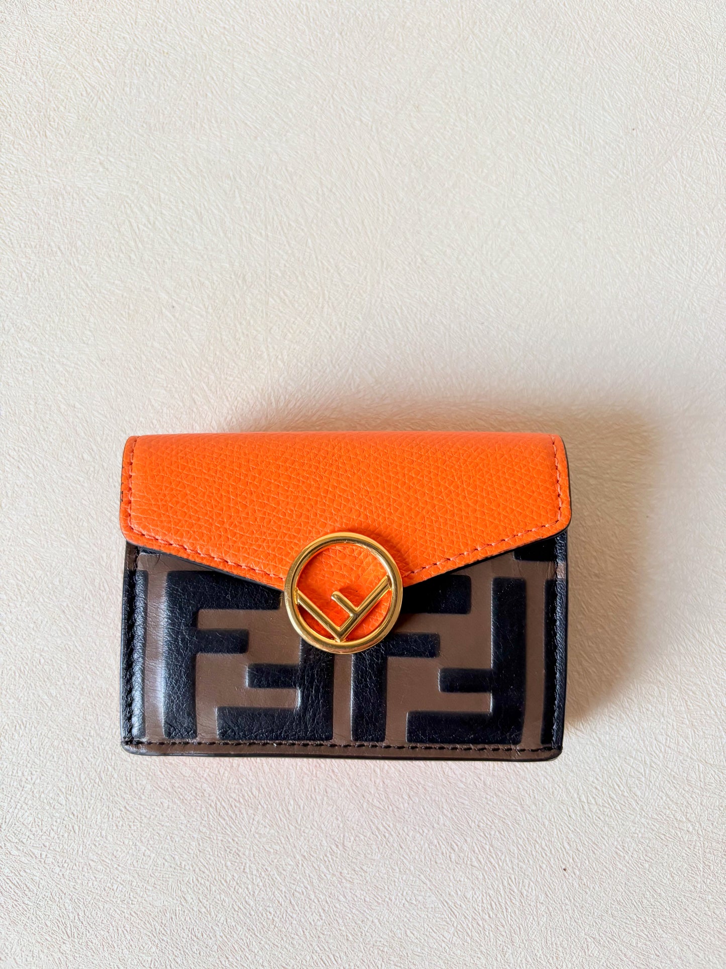 Fendi Portefeuille cuir FF