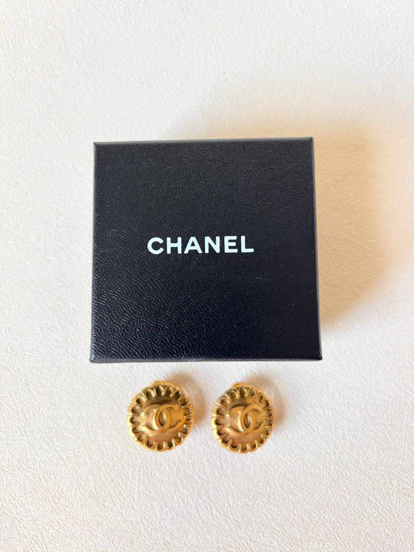 CHANEL Boucles d'oreilles