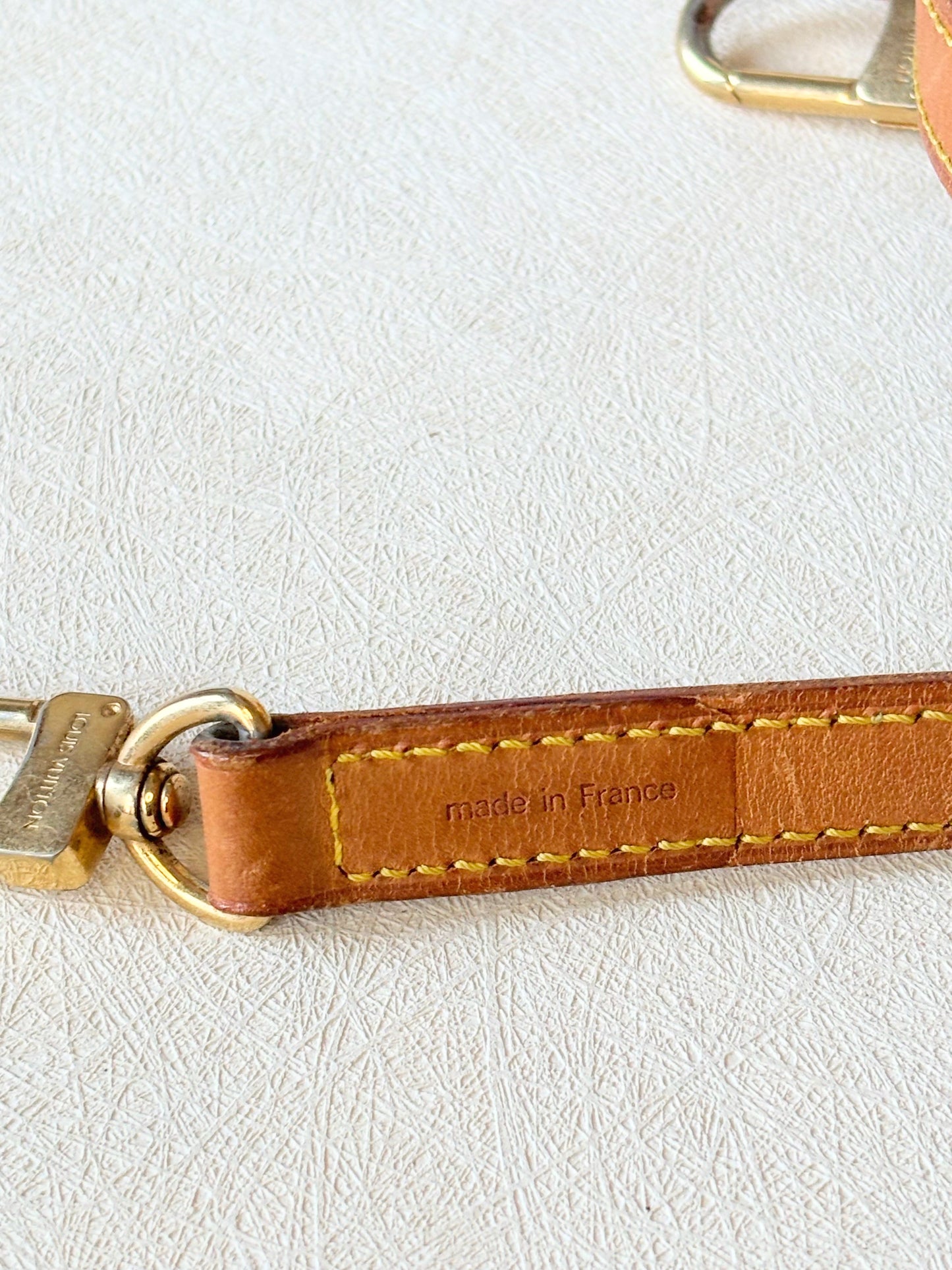 LOUIS VUITTON Bandoulière