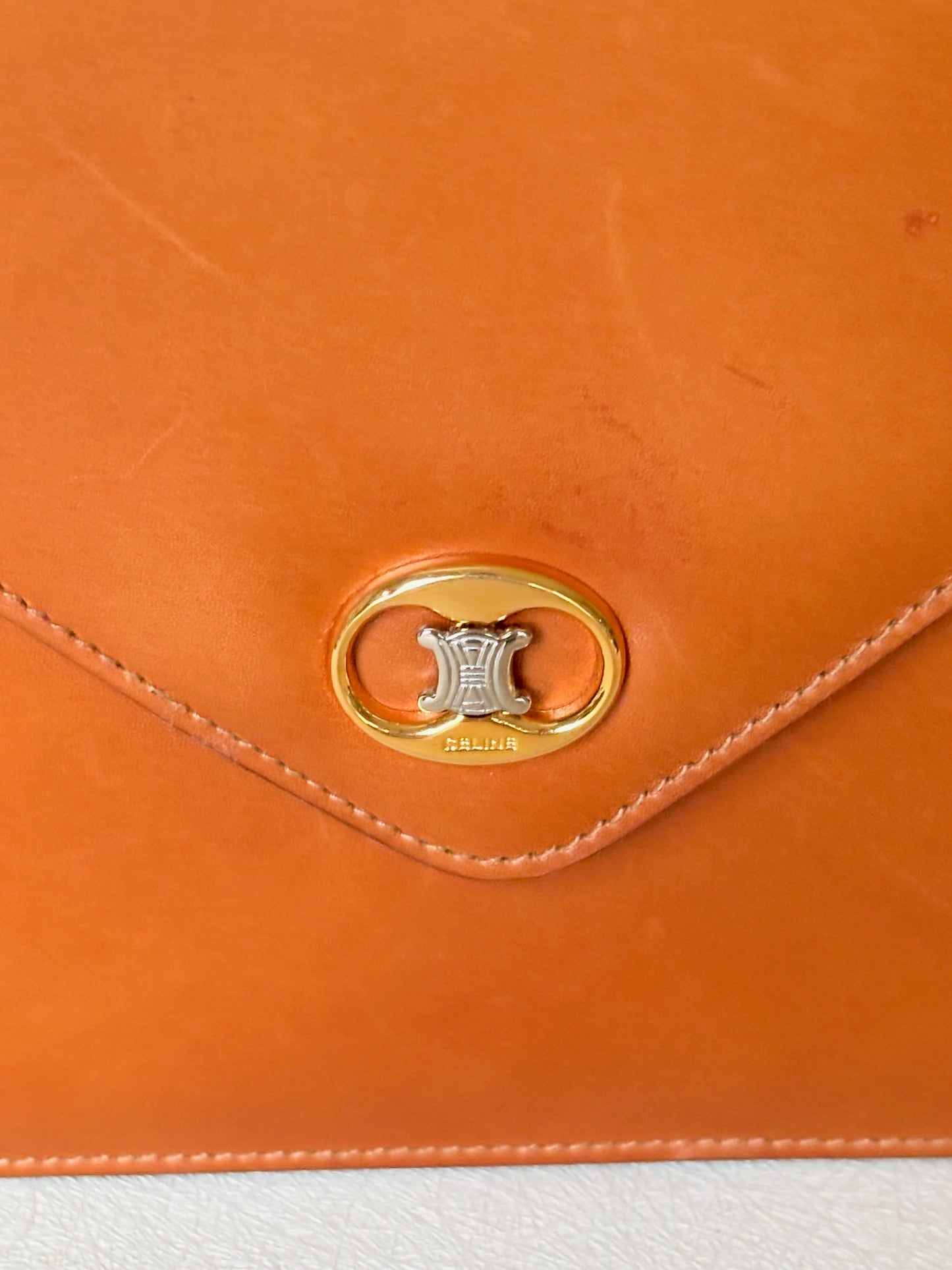 CÉLINE Pochette Triomphe