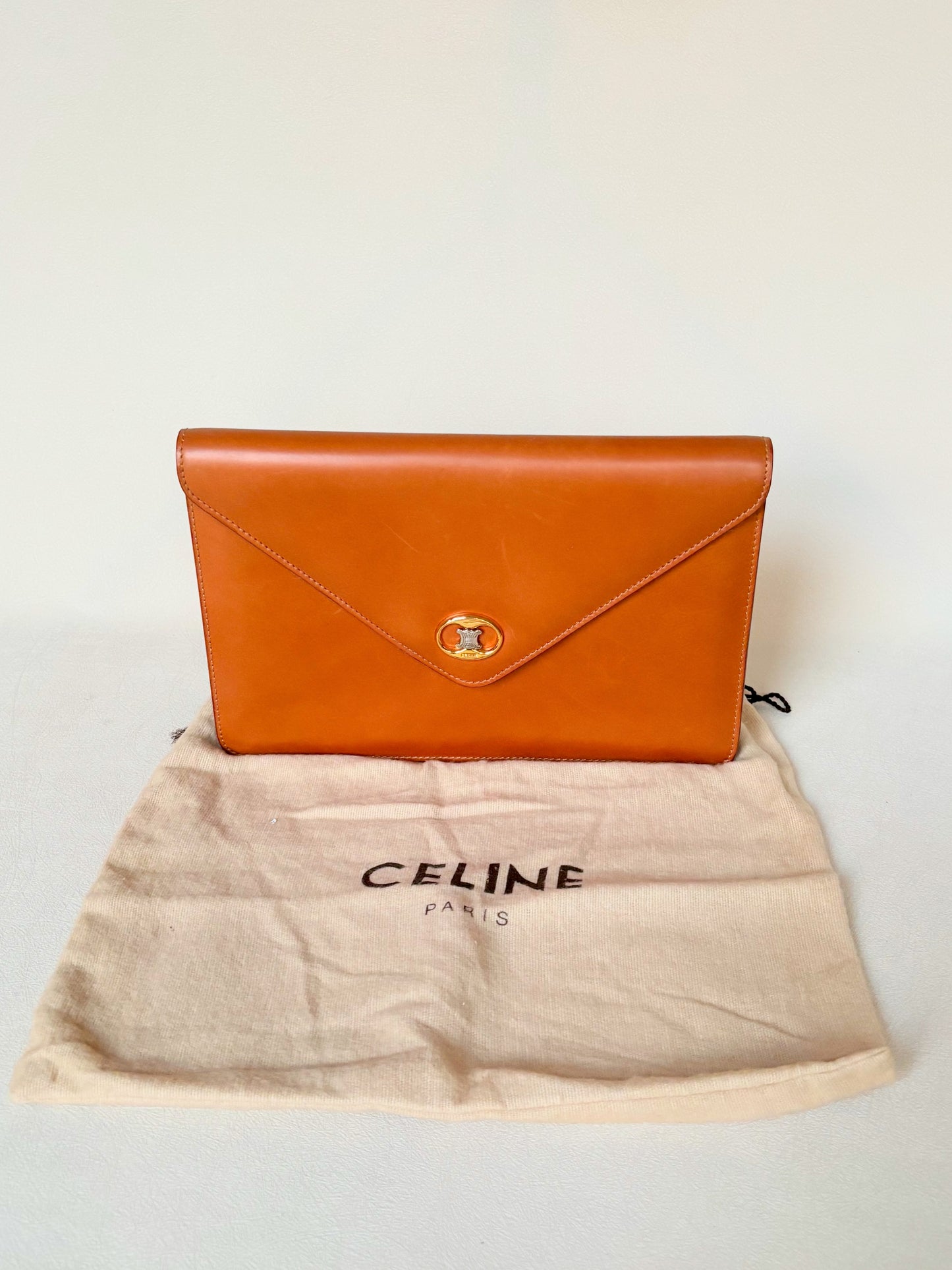 CÉLINE Pochette Triomphe