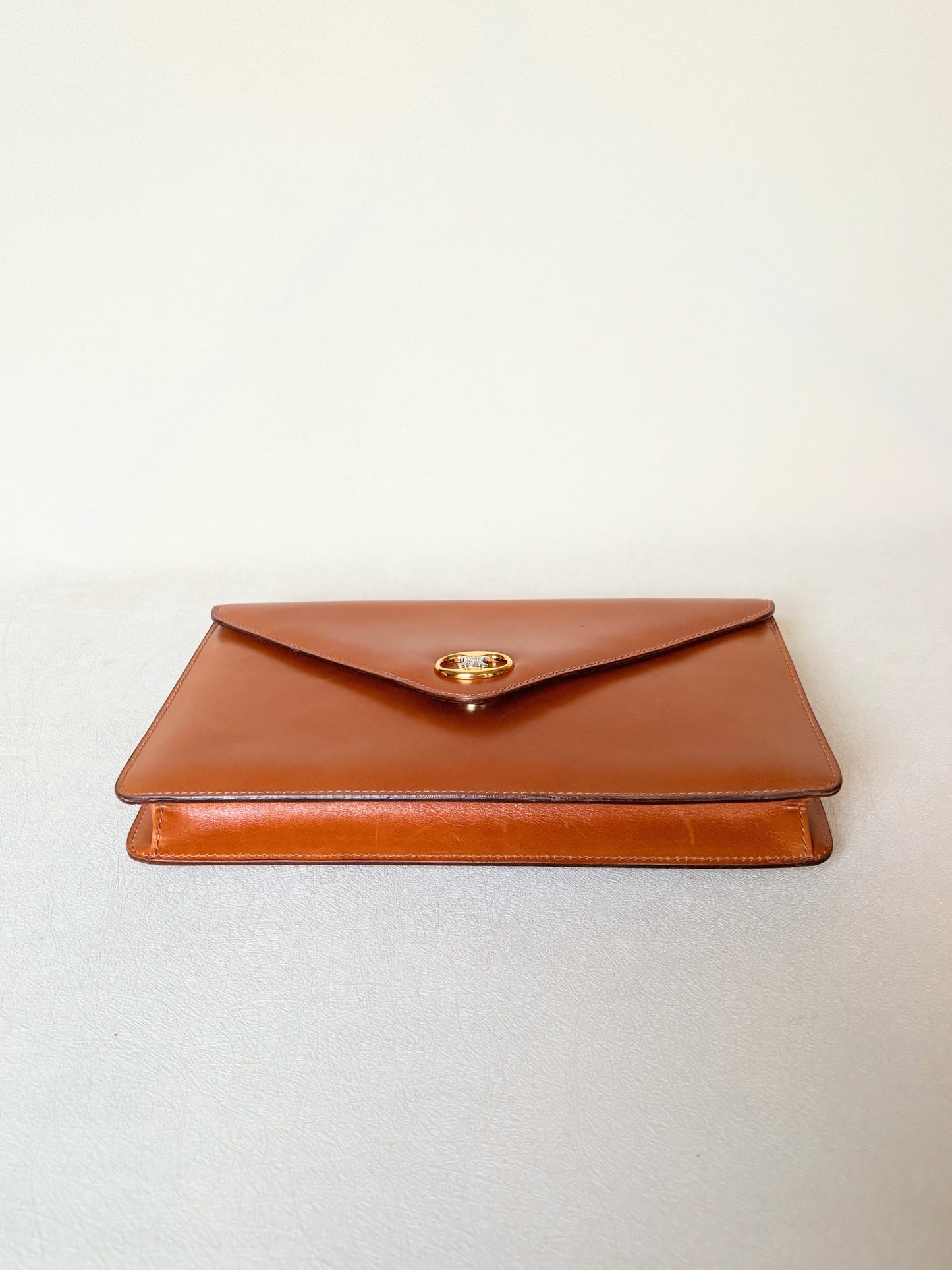 CÉLINE Pochette Triomphe