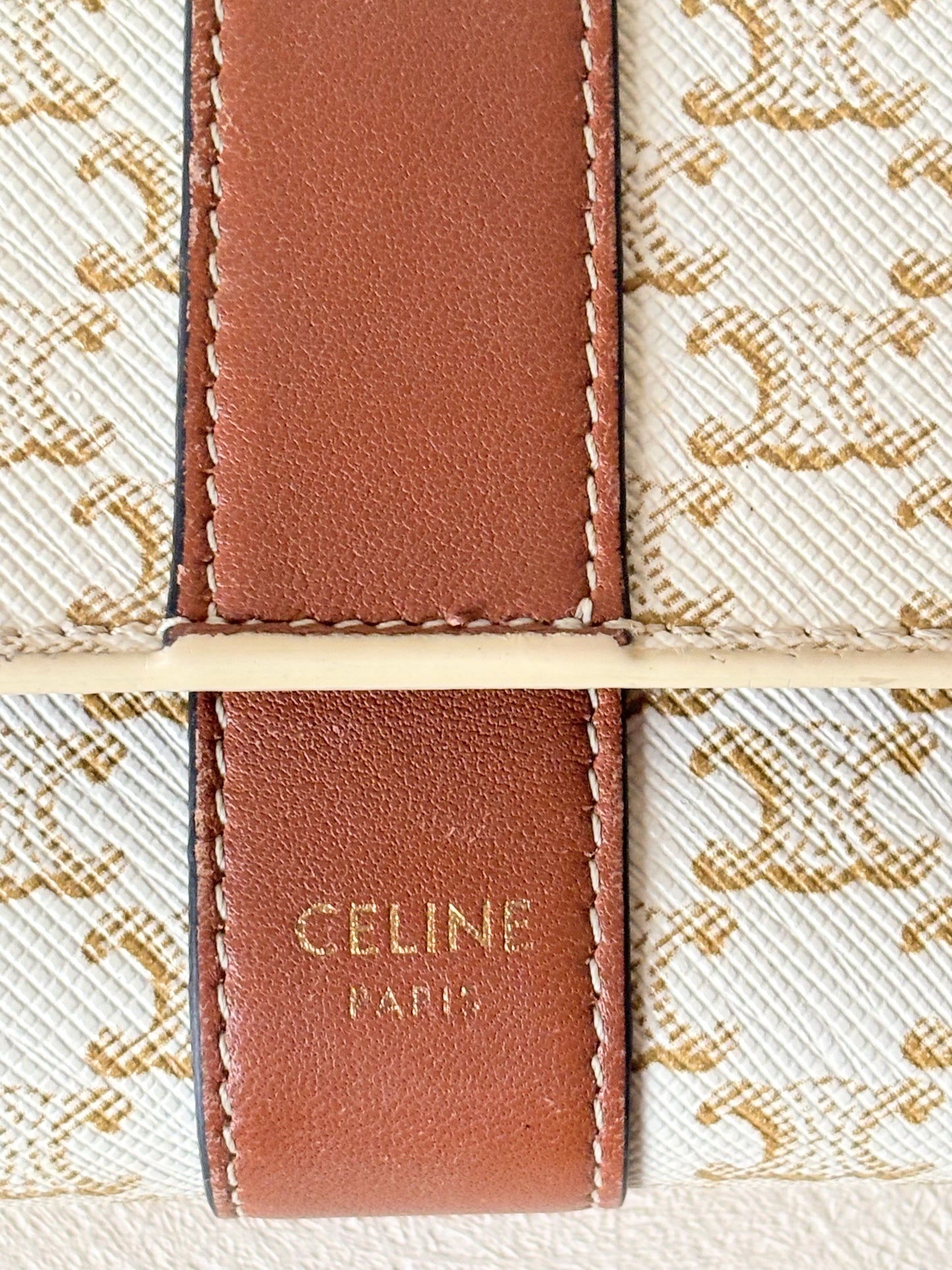 CÉLINE Portefeuille Triomphe