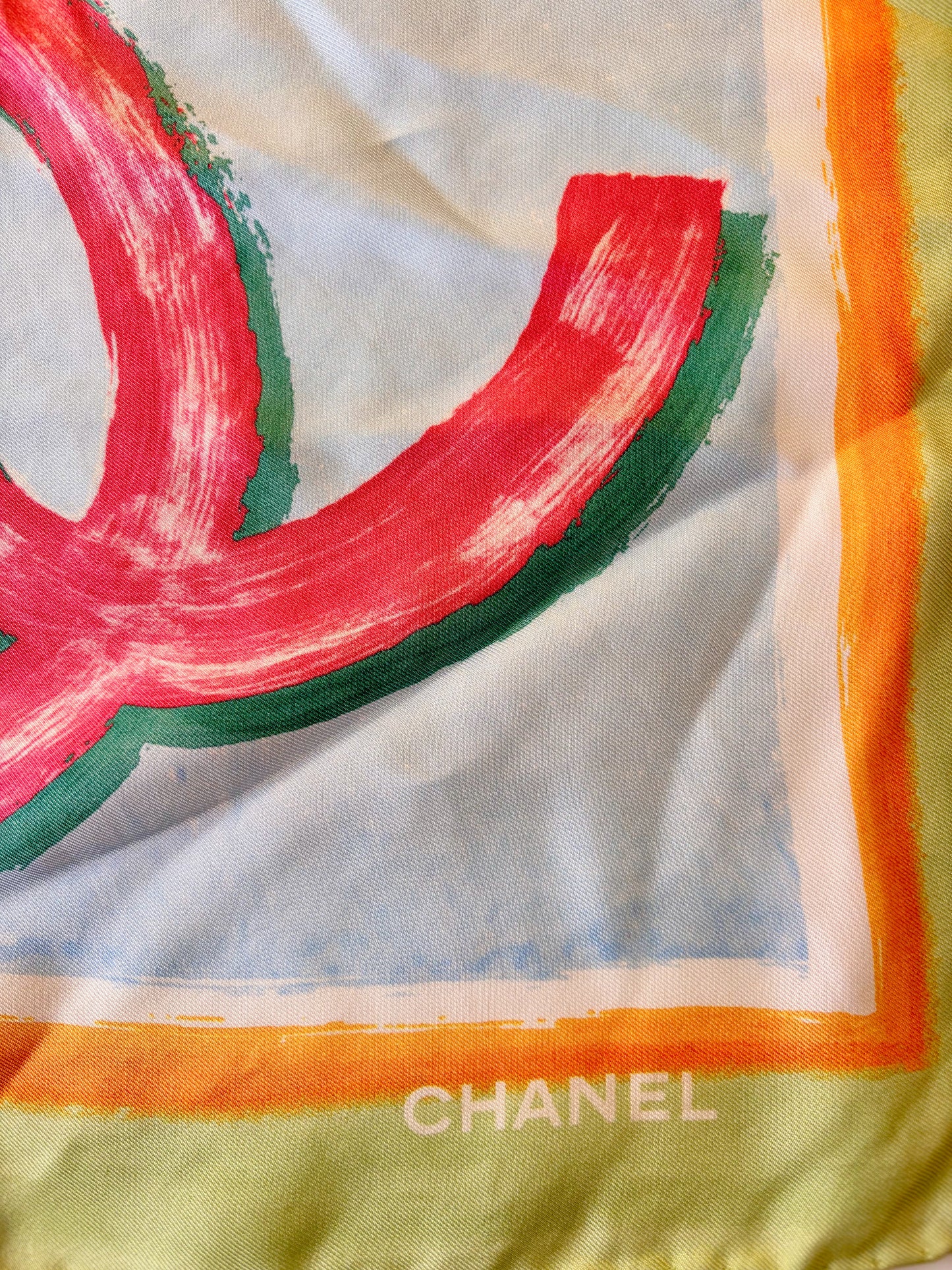 CHANEL Carré en soie