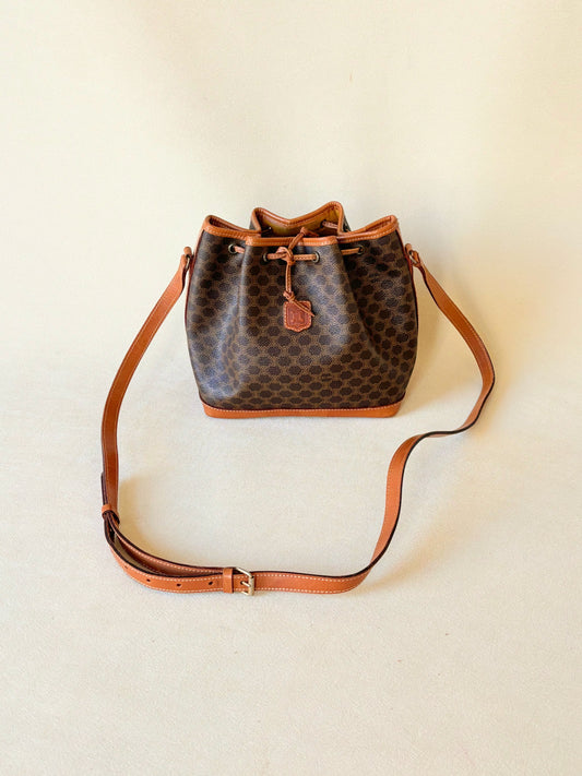 CÉLINE Sac Seau Triomphe PM