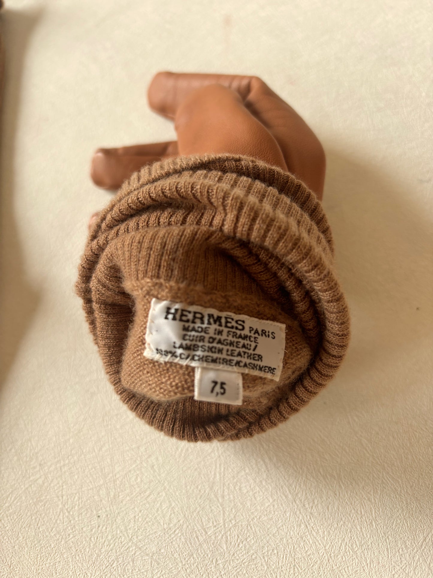HERMÈS Gants cuir et cachemire