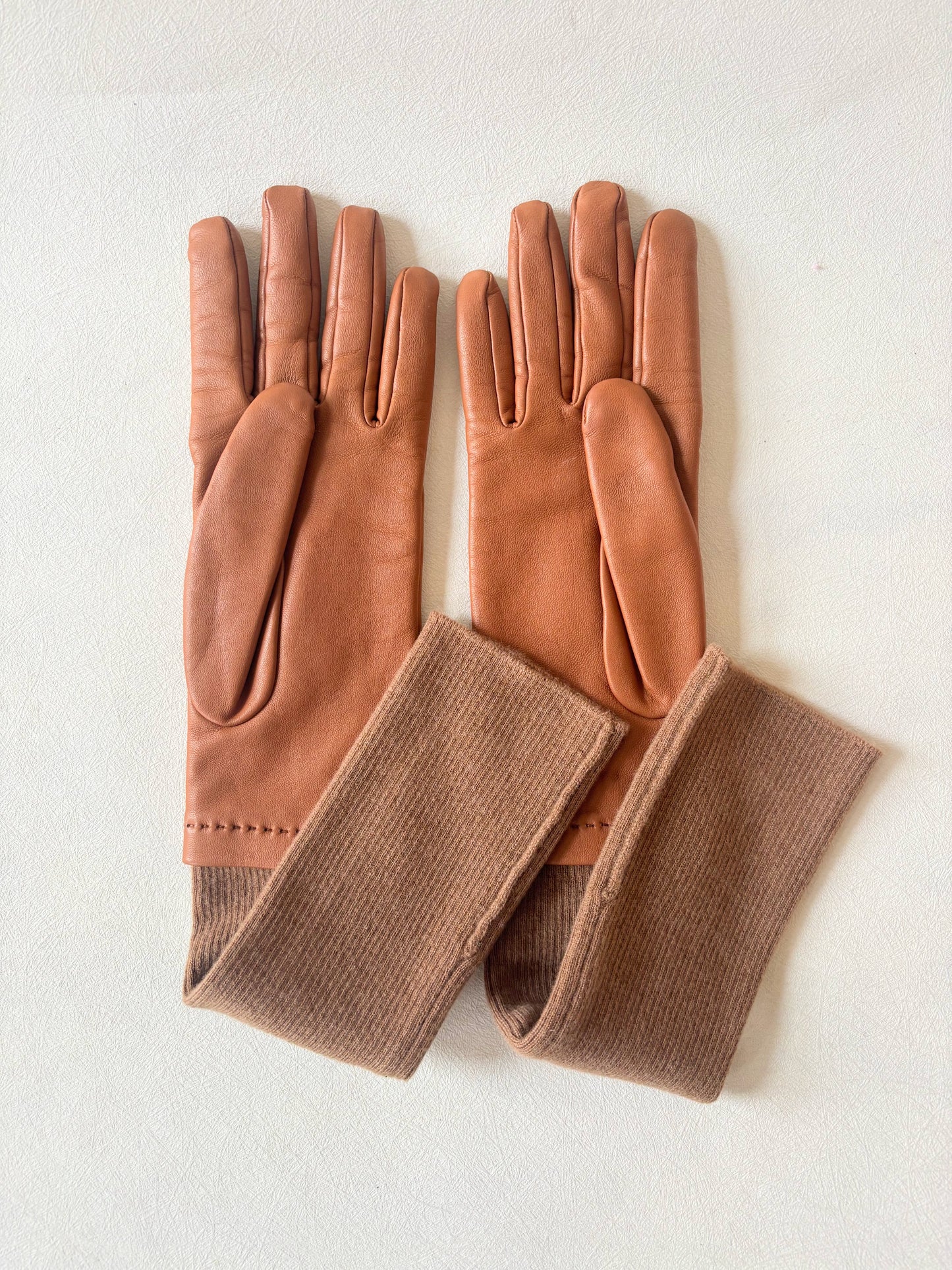 HERMÈS Gants cuir et cachemire