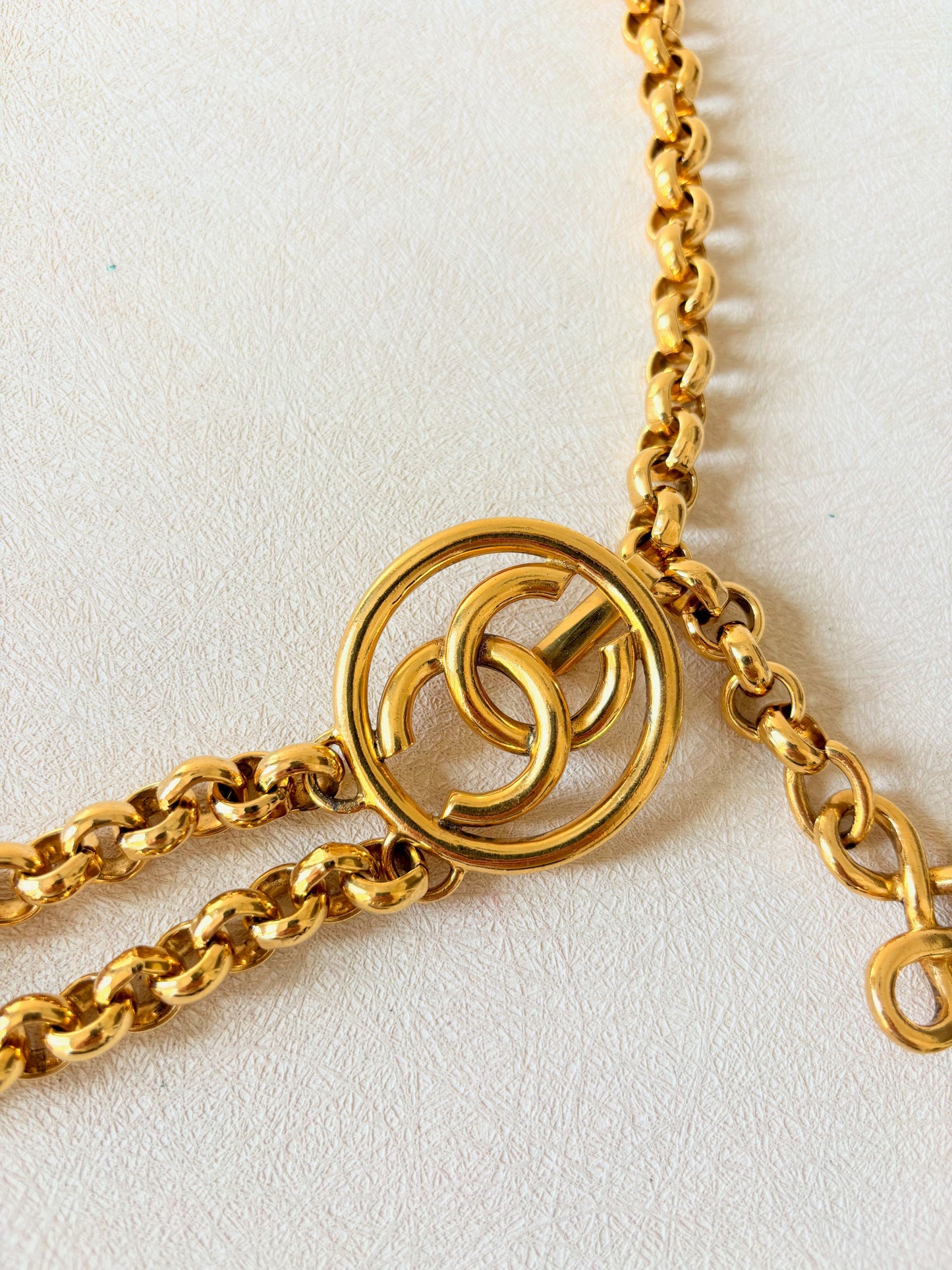 CHANEL Ceinture à maillons 1993