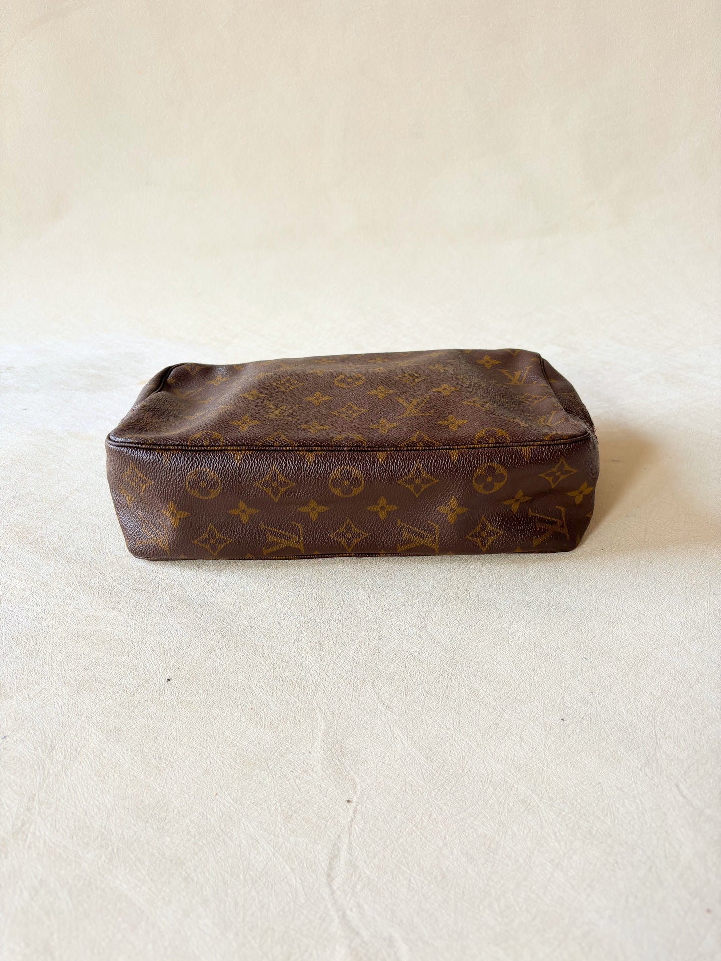 LOUIS VUITTON Trousse