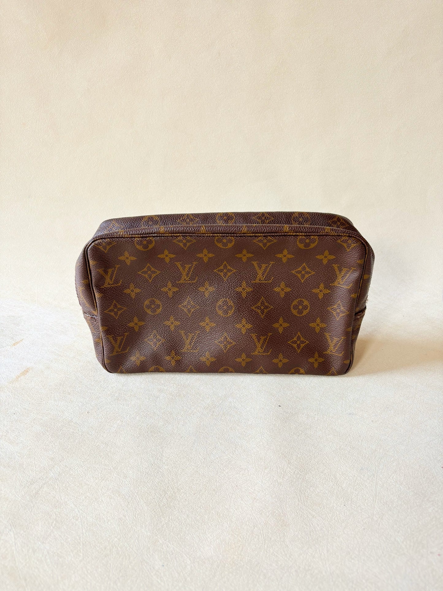 LOUIS VUITTON Trousse