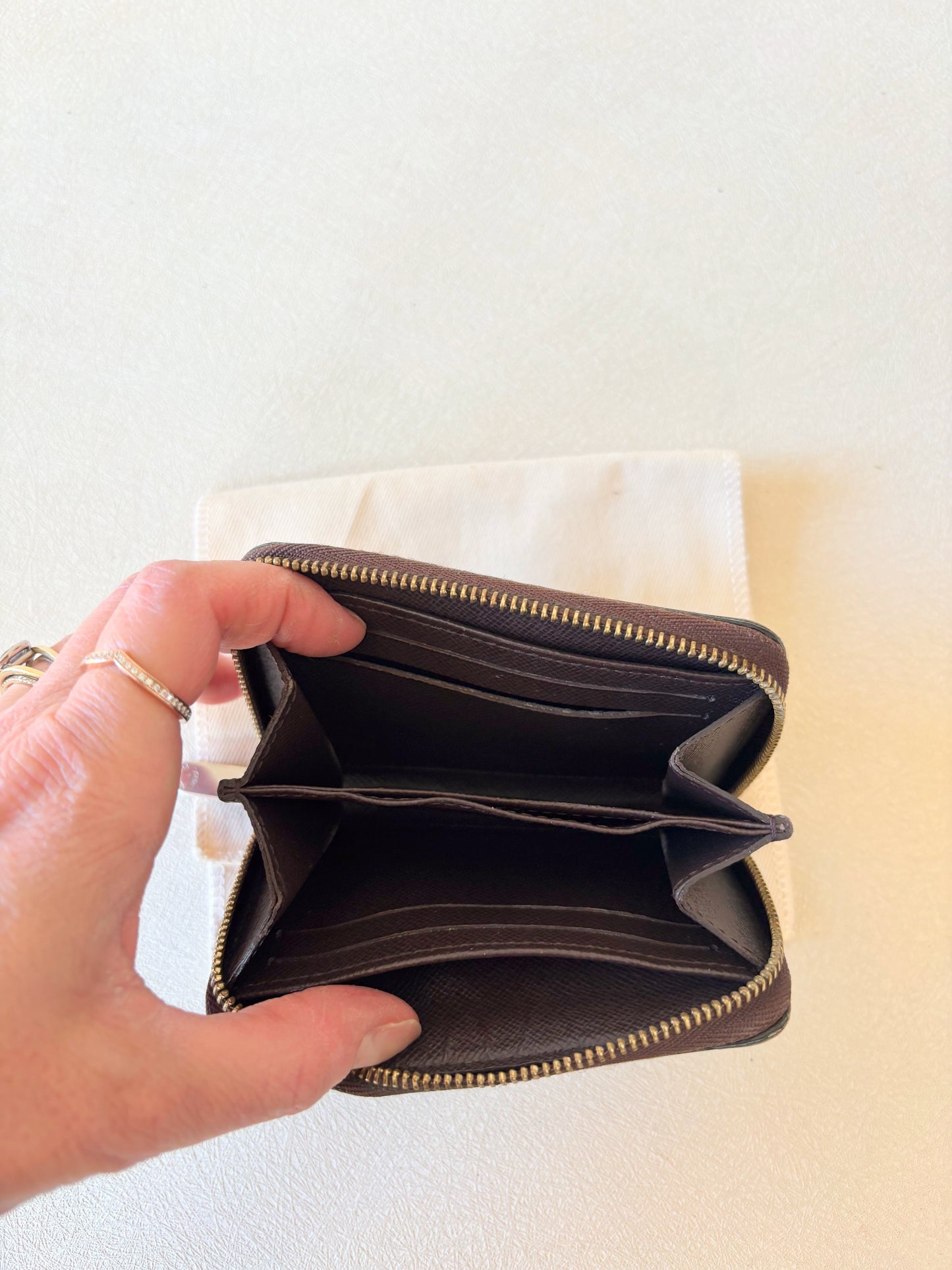 LOUIS VUITTON Portefeuille Damier