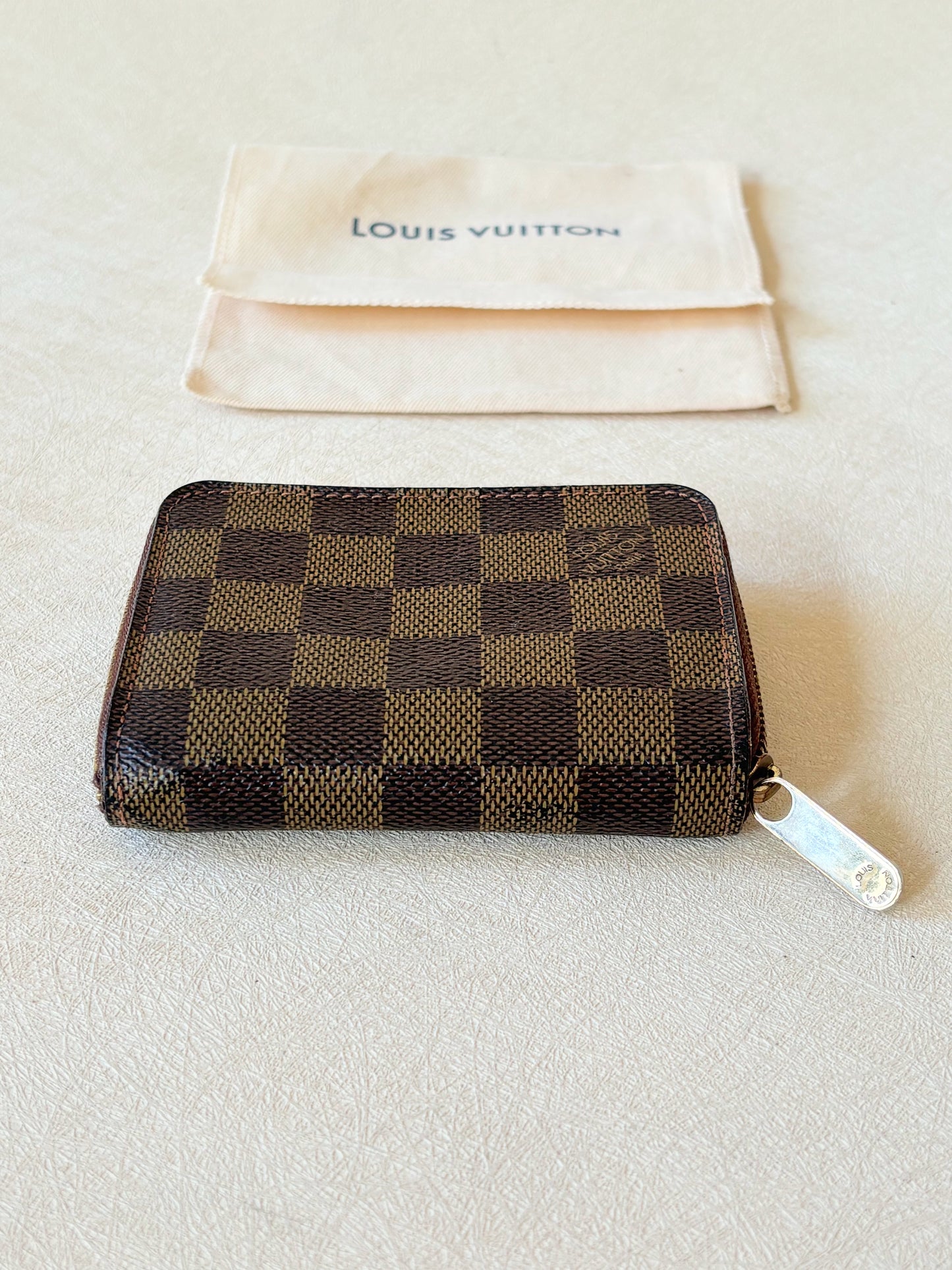 LOUIS VUITTON Portefeuille Damier