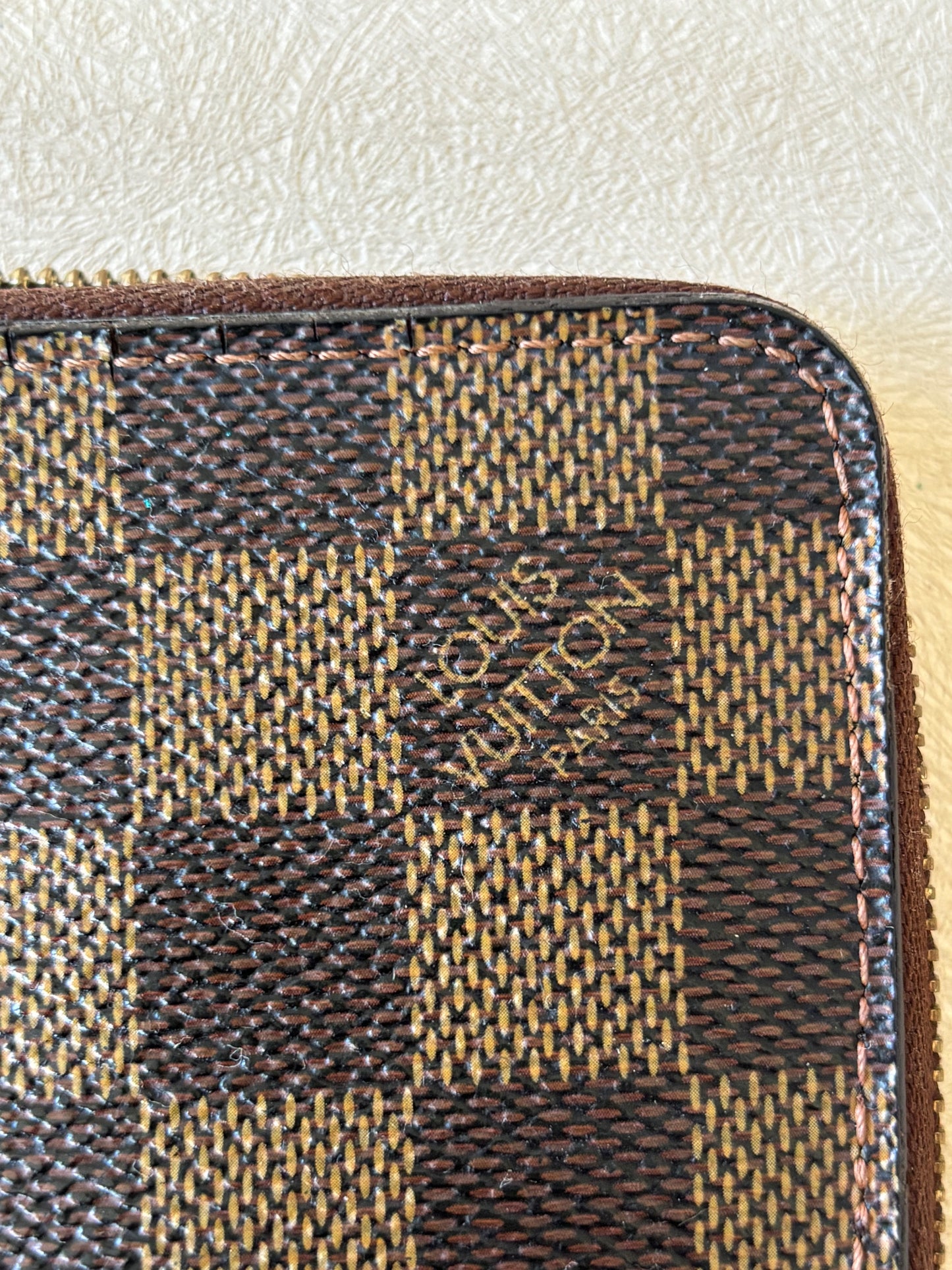 LOUIS VUITTON Portefeuille Damier