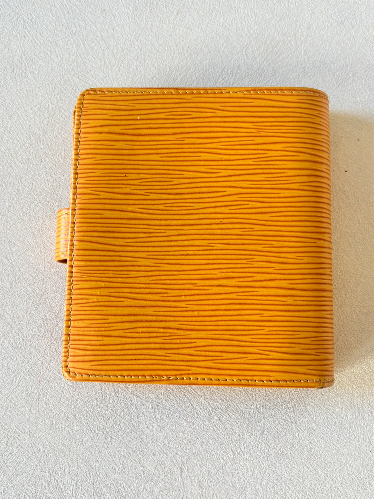 LOUIS VUITTON Portefeuille épi