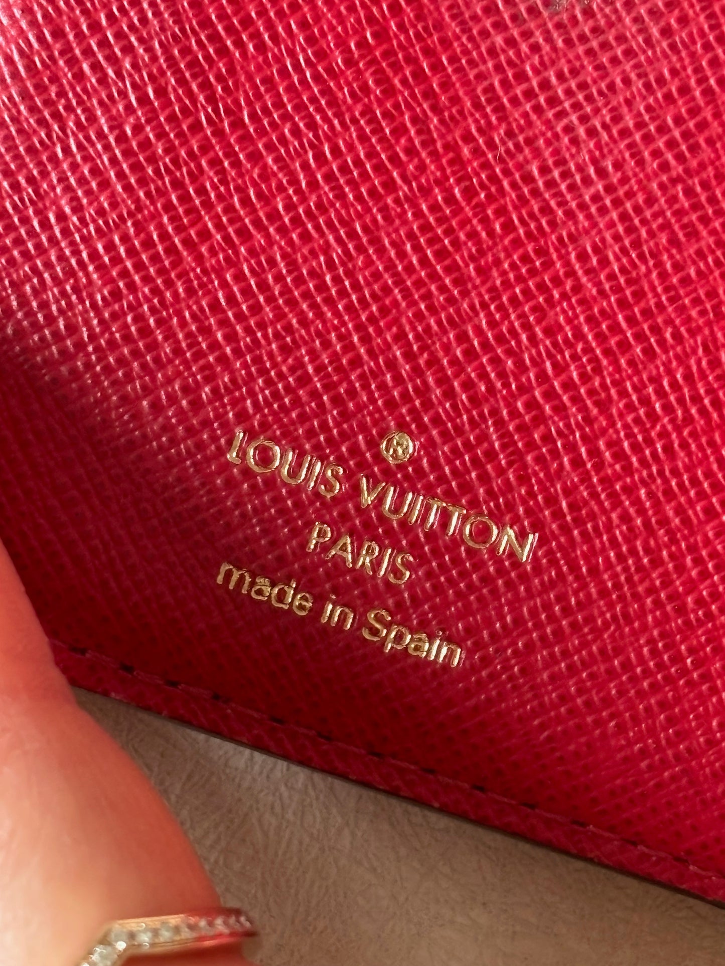 LOUIS VUITTON Portefeuille Koala