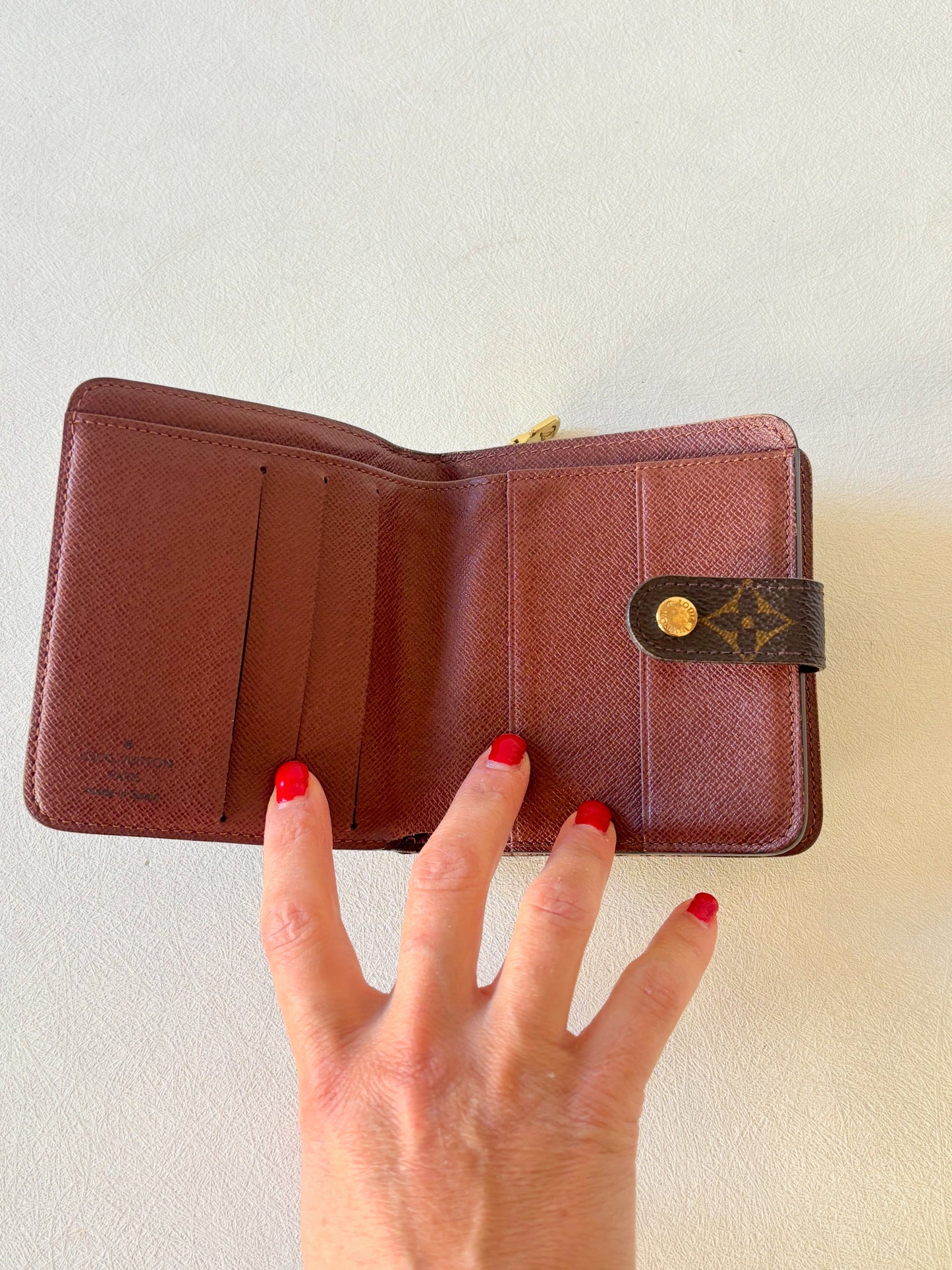 LOUIS VUITTON Portefeuille