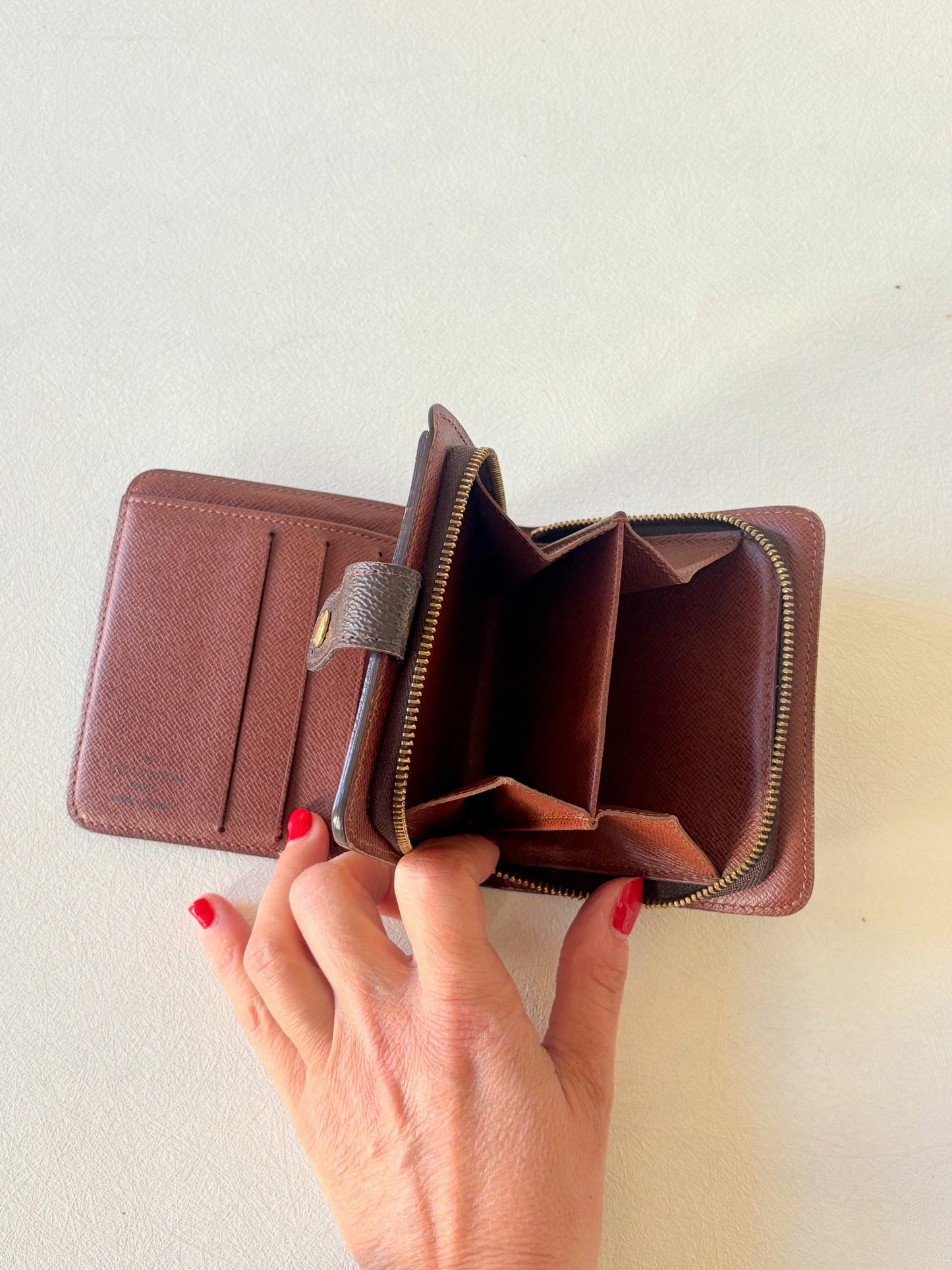 LOUIS VUITTON Portefeuille