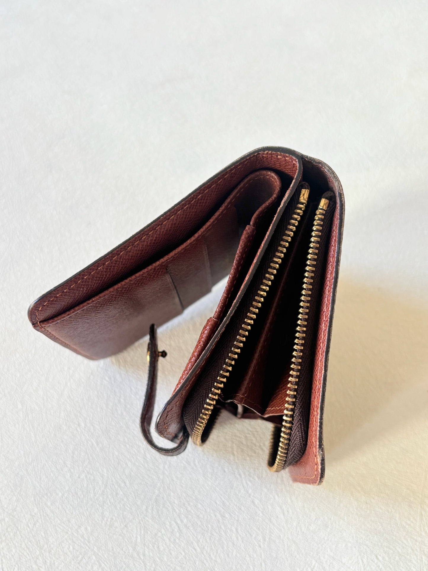 LOUIS VUITTON Portefeuille