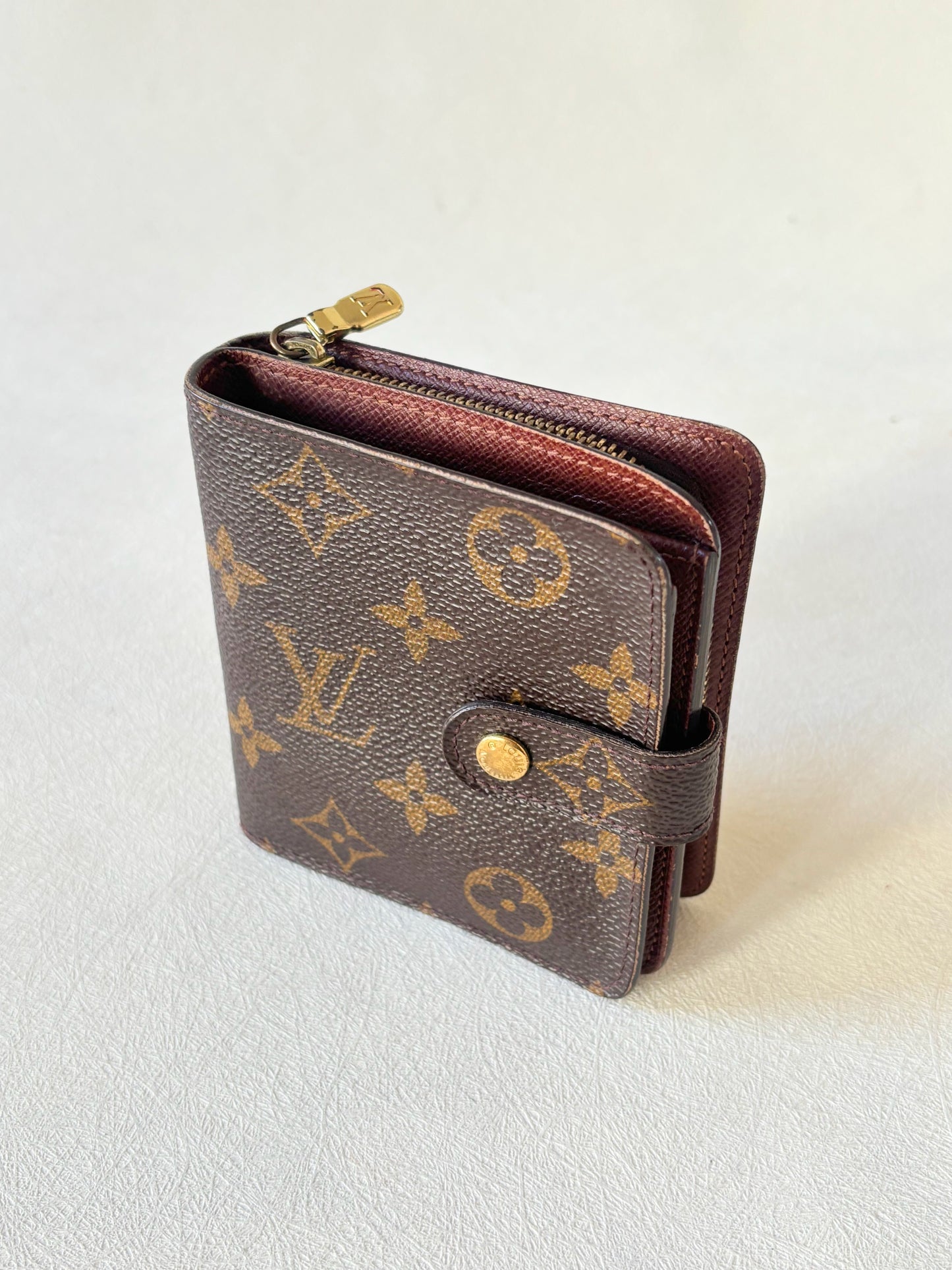 LOUIS VUITTON Portefeuille