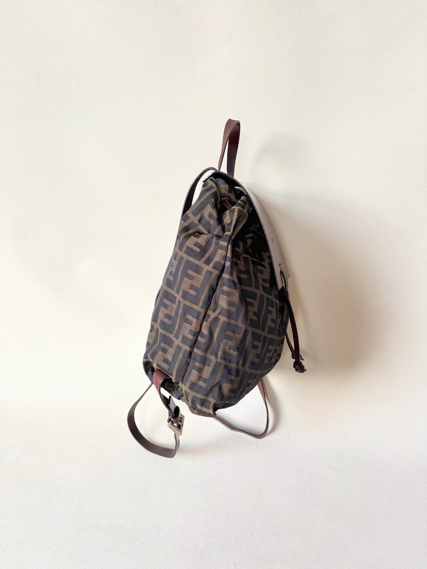 FENDI Sac à dos Zucca