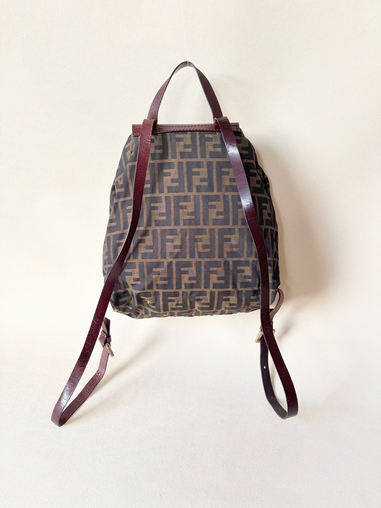 FENDI Sac à dos Zucca