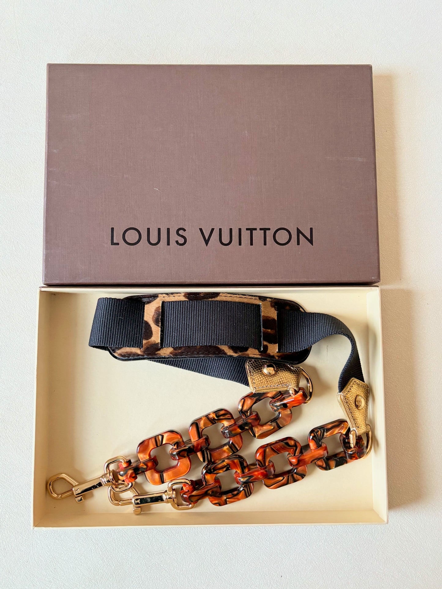 LOUIS VUITTON Bandoulière Adèle