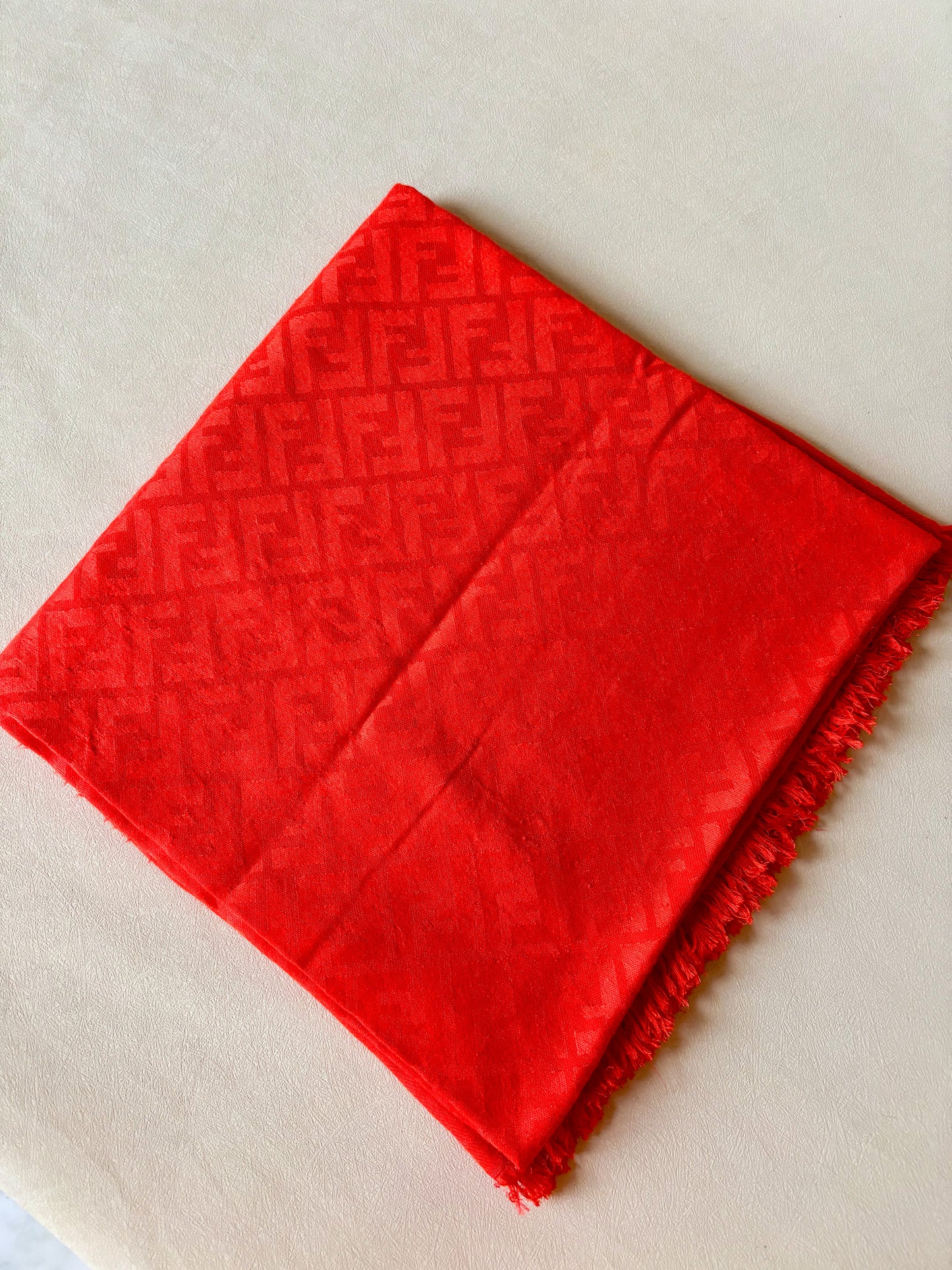 FENDI Châle FF