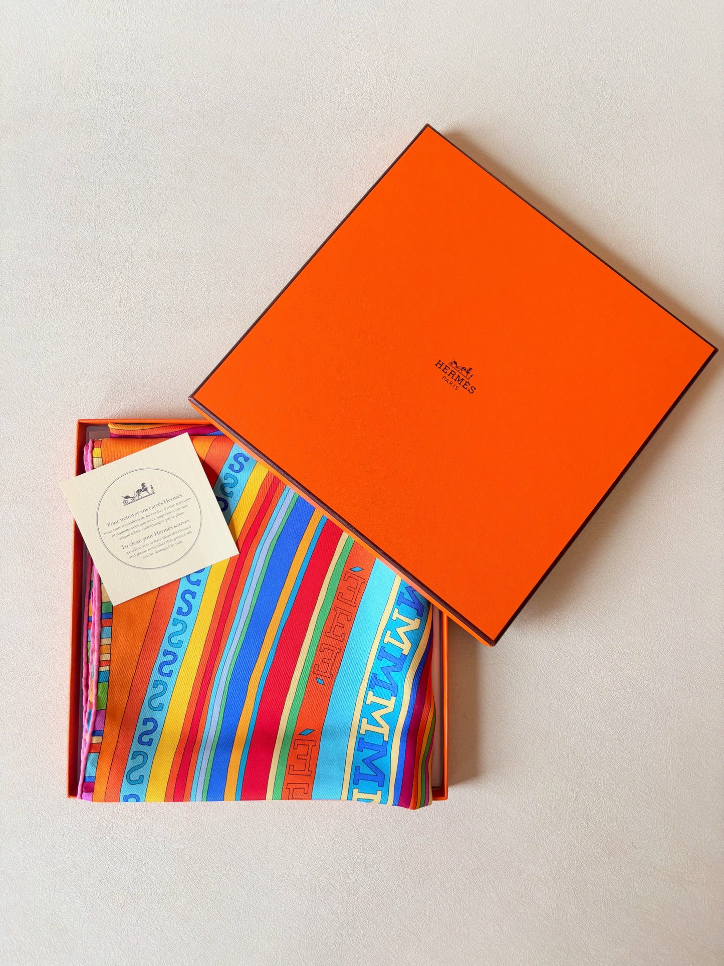 HERMÈS Carré Tohu Bohu