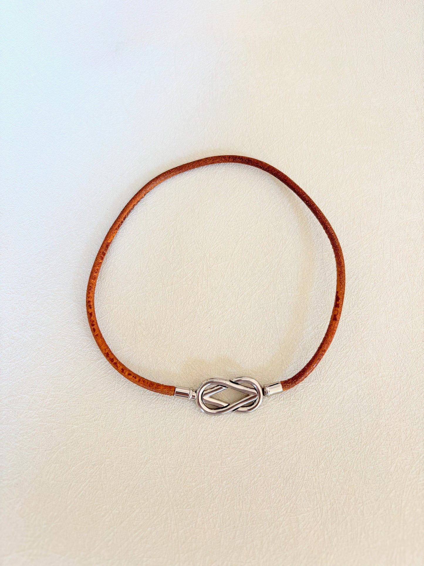 HERMÈS Collier Atamé