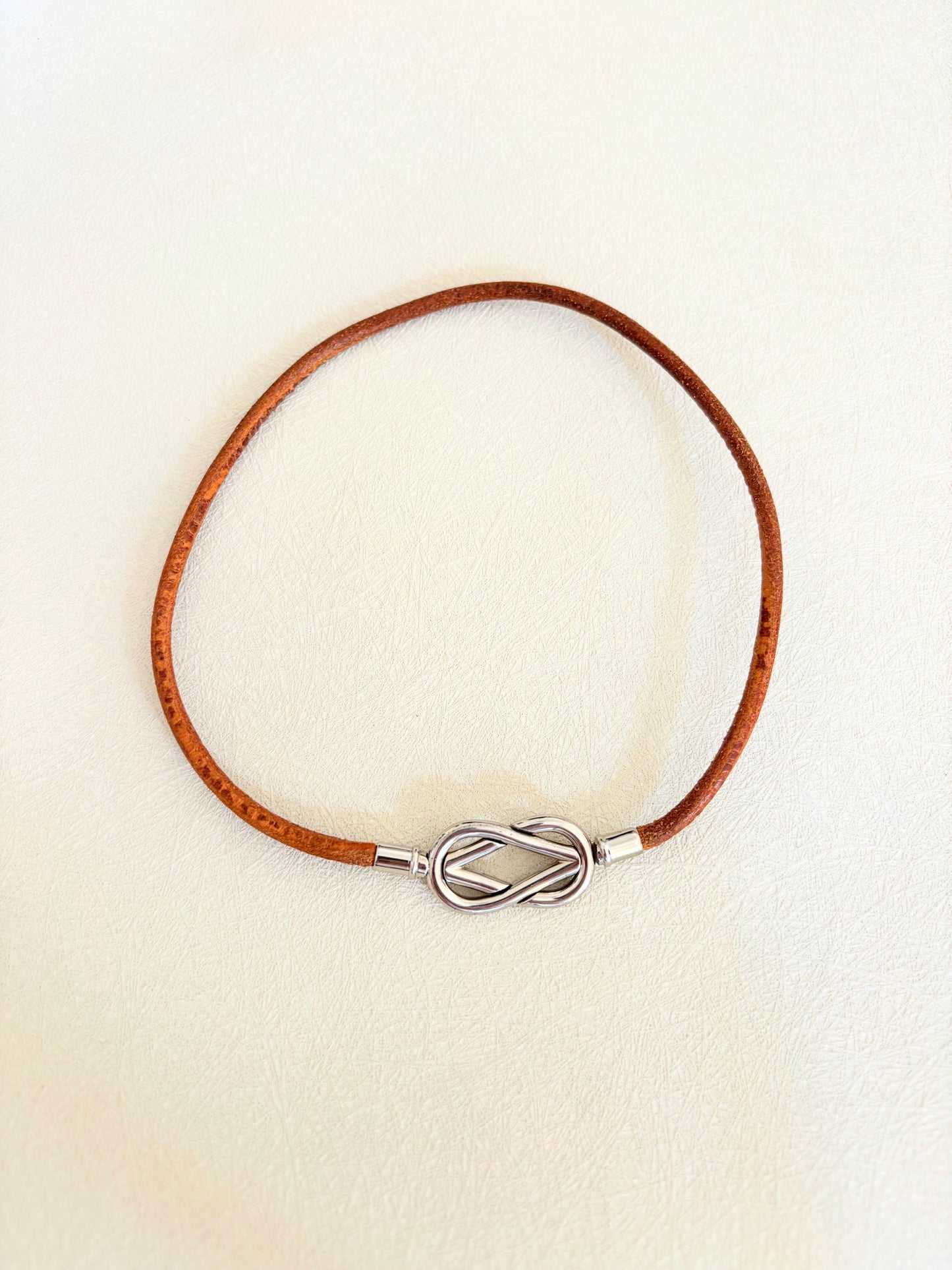 HERMÈS Collier Atamé