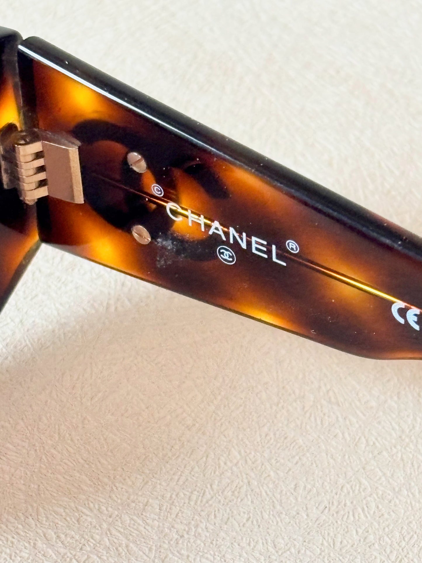 CHANEL Lunettes de soleil